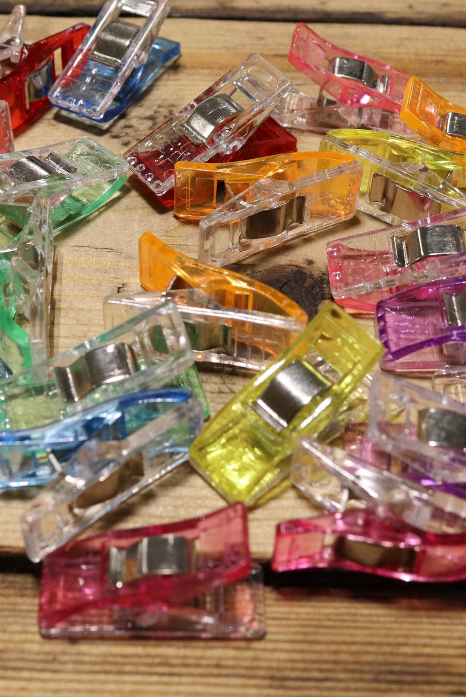 1" Sewing Clips, Package of 25 - Boho Fabrics - Pins
