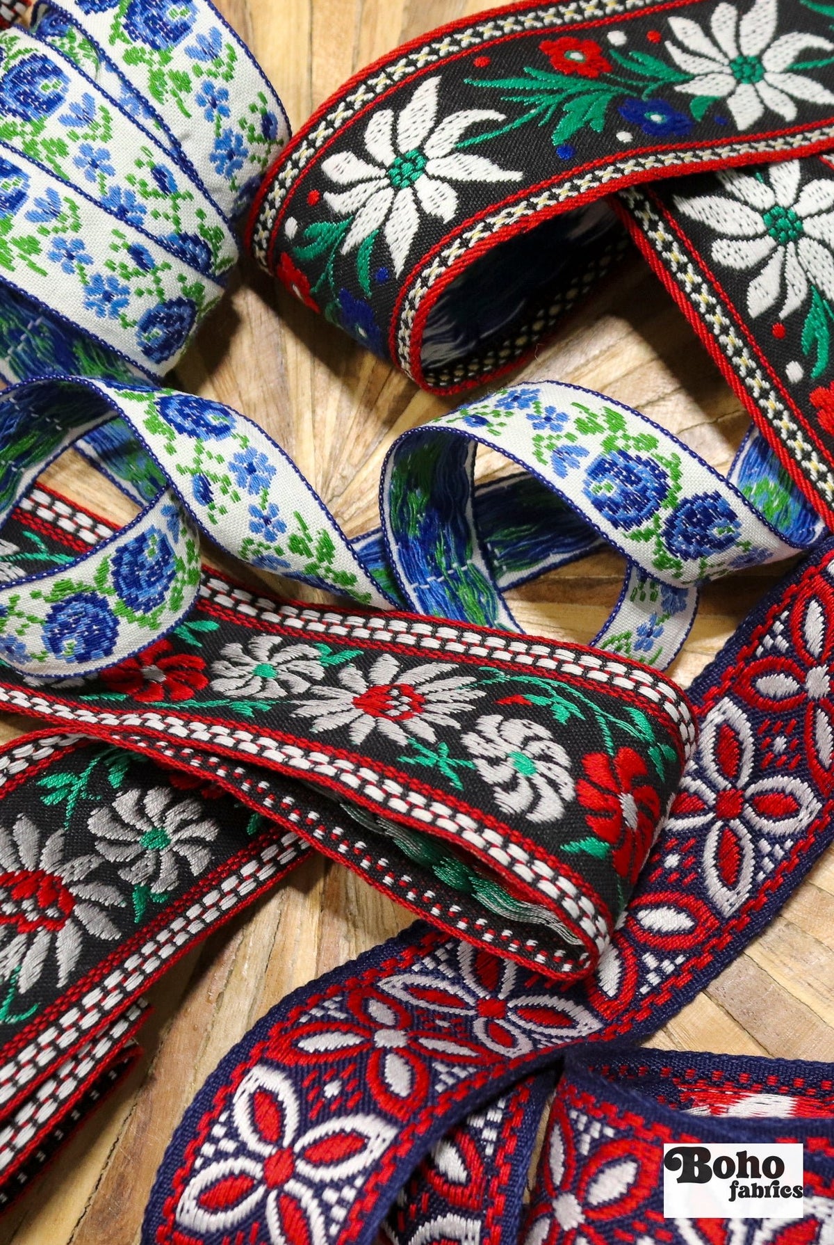 Alpine Winter, Vintage Trim/Ribbon Pack. 12 Yard Gift Set. - Boho Fabrics - Trims