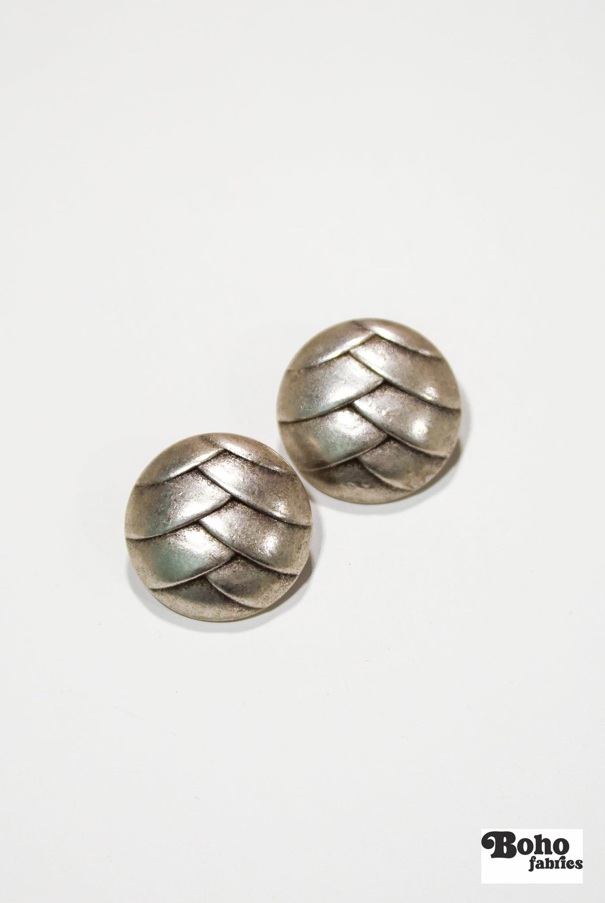 Antique Silver Scales Dome Metal Shank Buttons. 24L (15mm / 5/8"), 30L (19mm / 3/4") , 36L (23mm / 7/8") - Boho Fabrics - Buttons & Snaps