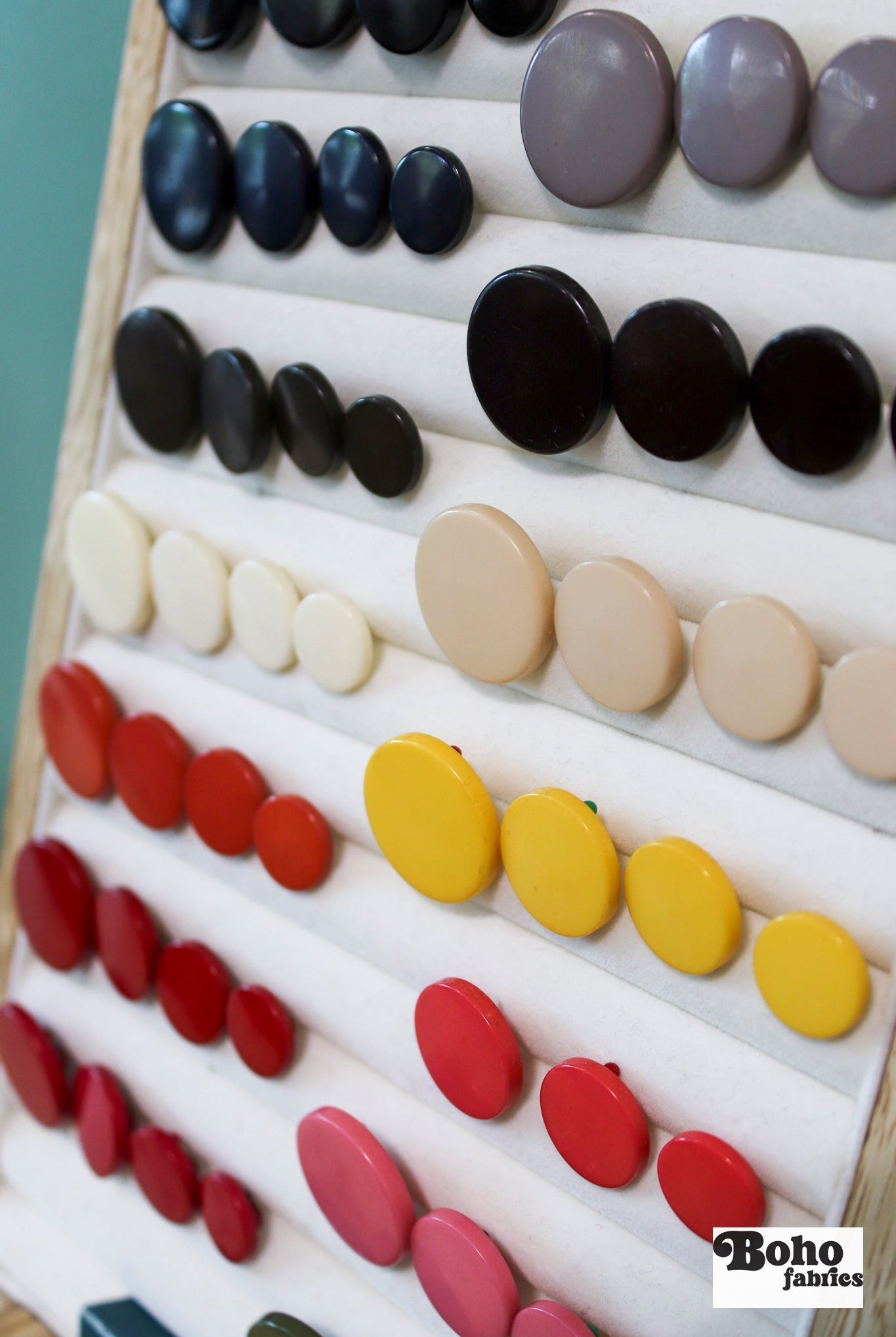 Black, Mod Gambit, Shank Button. Available in 15mm, 18mm, 20mm, 25mm - Boho Fabrics - Buttons & Snaps