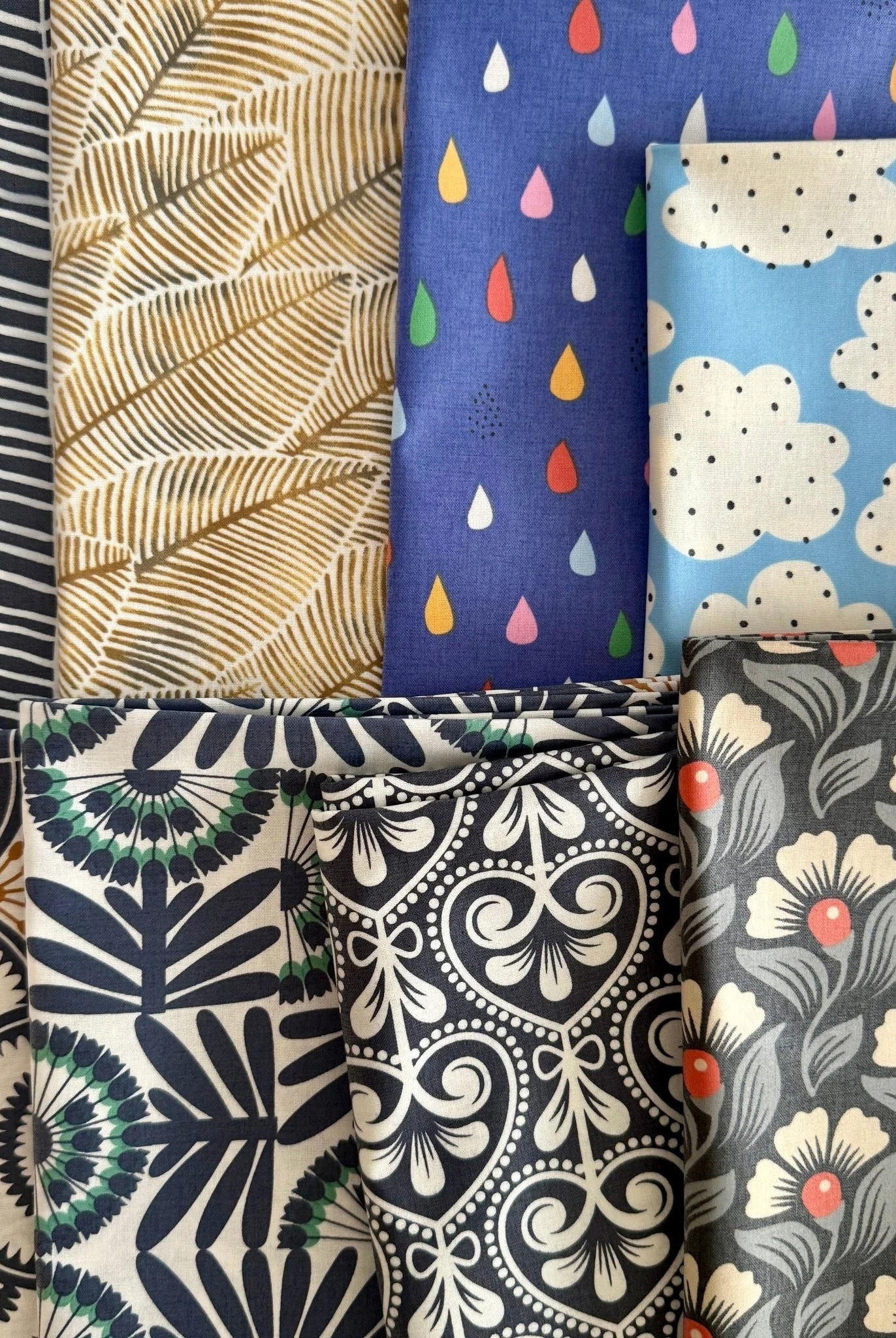 Cloud 9 Organic Laminated Broadcloth Cotton Fabric – Waterproof (227749) - Boho Fabrics - Canvas Fabric
