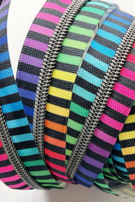 Color Stripes Zipper Tape 5 Nylon Rainbow - 3 Yards - Boho Fabrics - Zippers