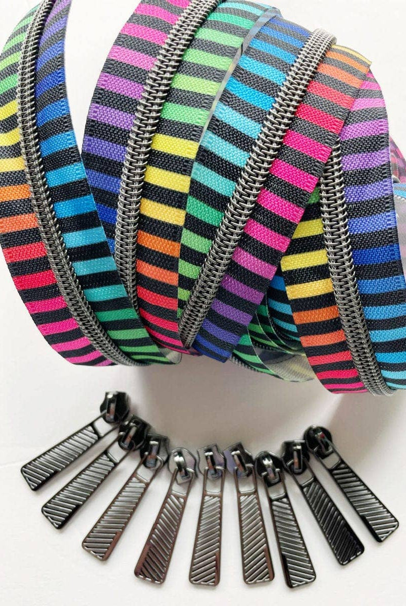 Colorful Stripe Continuous Zipper Tape with Gunmetal Teeth - Boho Fabrics - Zippers