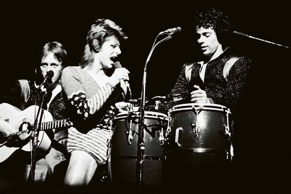 David Bowie: Rock N Roll With Me - Boho Fabrics - Books