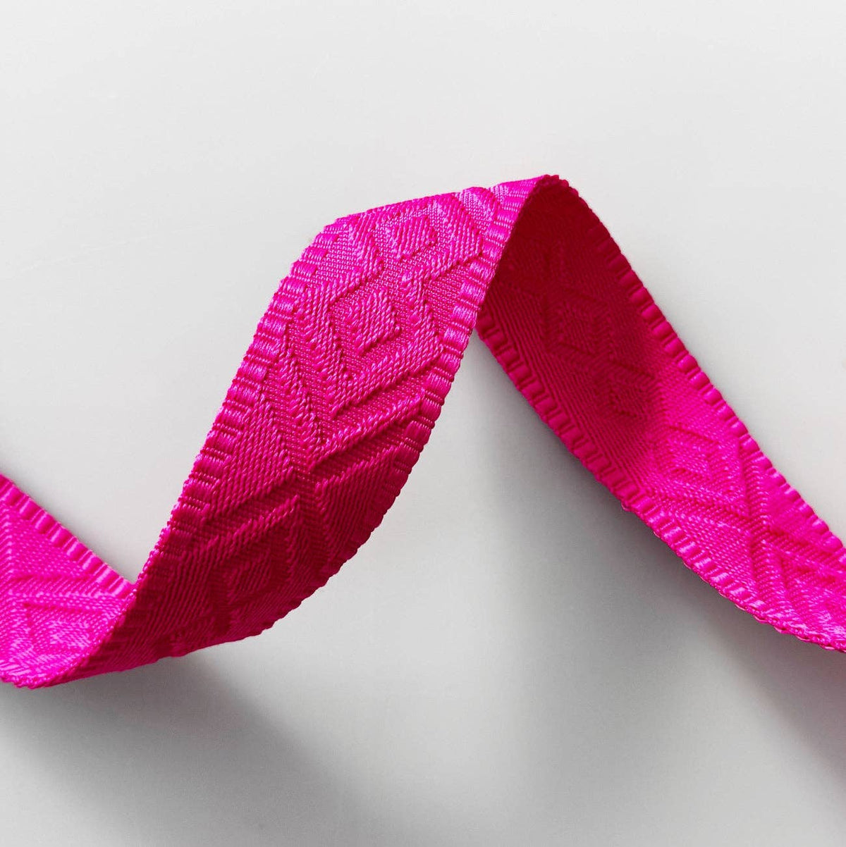 Fuchsia Pink Jacquard Webbing 1.5" Woven Strap - Boho Fabrics - Bag Making Supplies