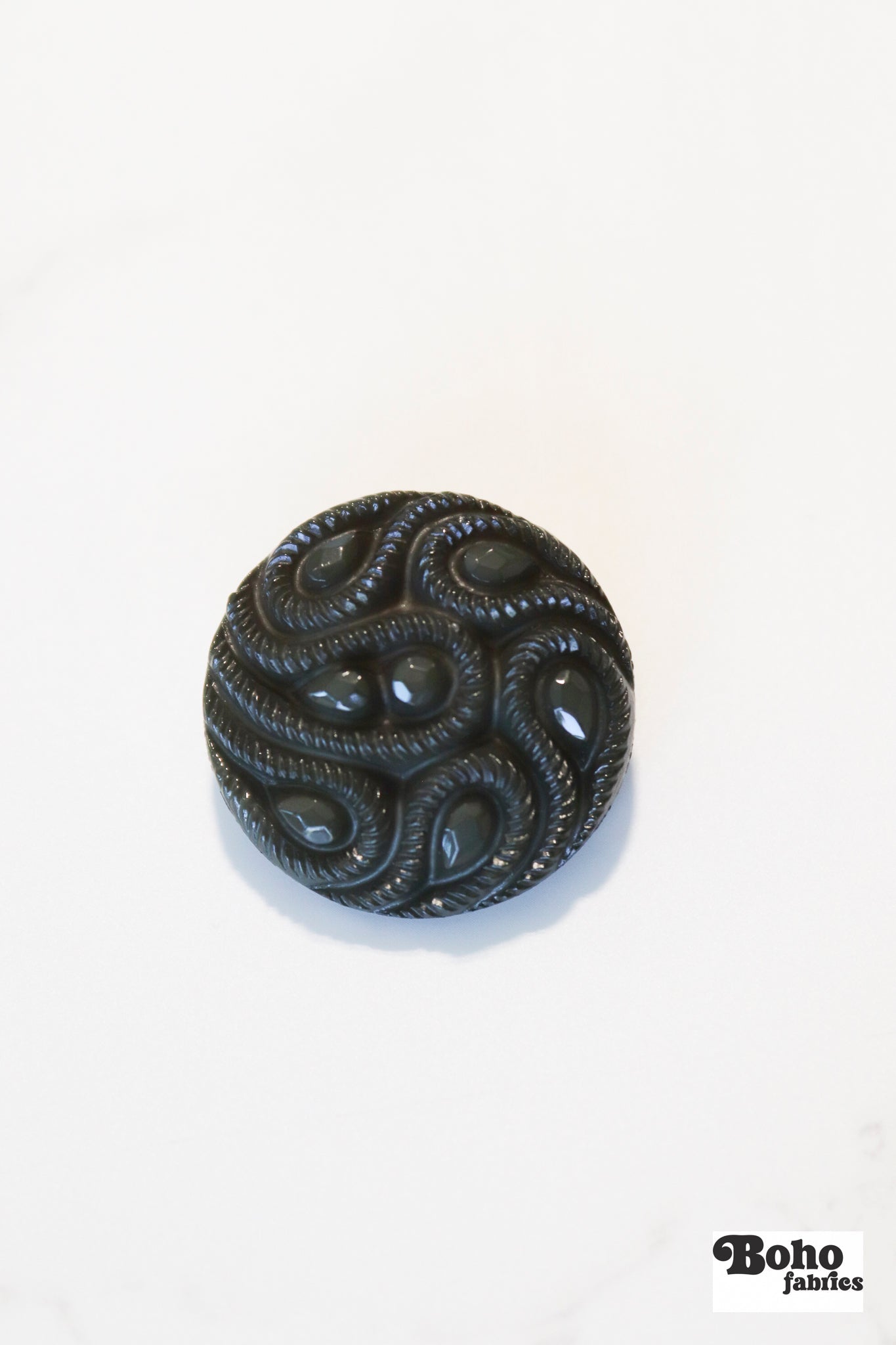 Green Paisley Faceted, Plastic Shank Buttons. Available in 28mm (44L) - Boho Fabrics - Buttons & Snaps