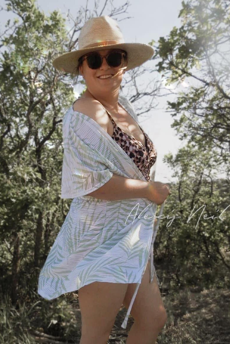 Green Palms, Burnout Jersey Knit. JER-P-108-GRN - Boho Fabrics