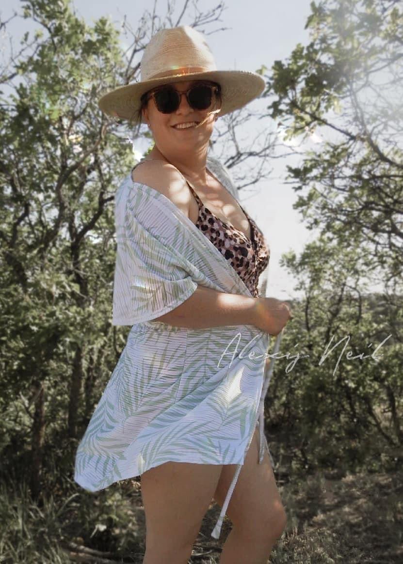 Green Palms, Burnout Jersey Knit. JER-P-108-GRN - Boho Fabrics