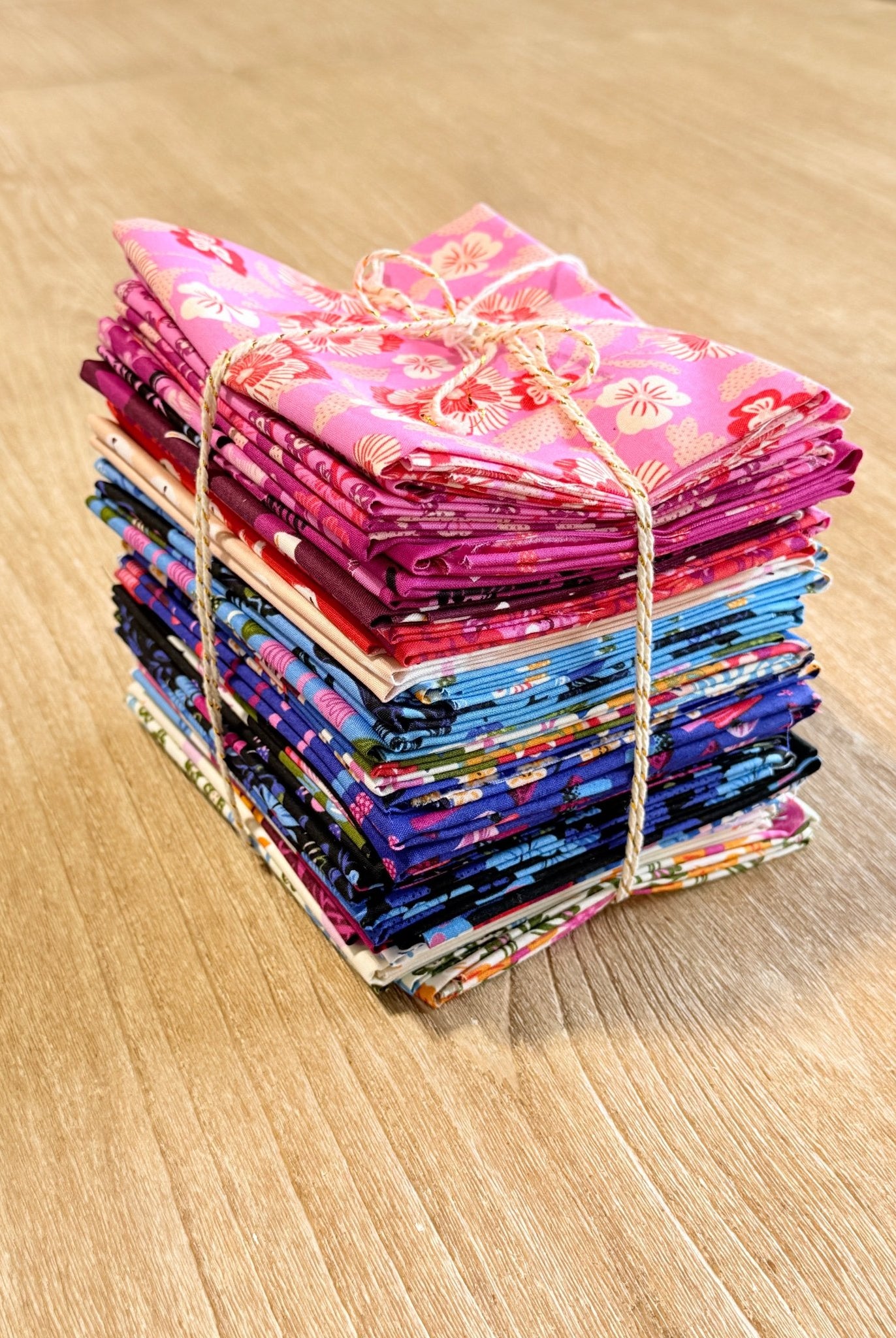 Hello Alice, FULL YARD Bundle – Sarah Watts for Ruby Star Society – 28 Fabrics (NO PANEL) - Boho Fabrics - Quilting Cotton, Woven