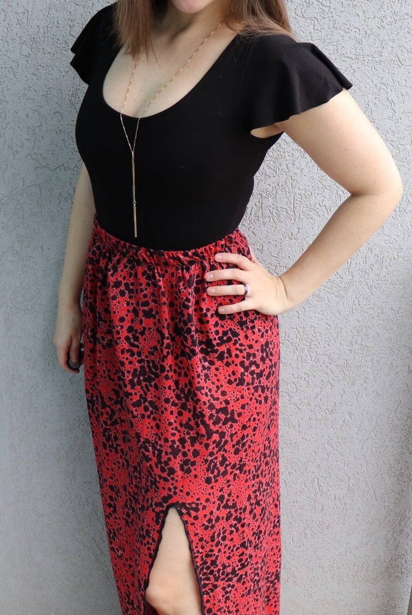 Ink Blot on Red. Woven Fabric. WV-108. - Boho Fabrics