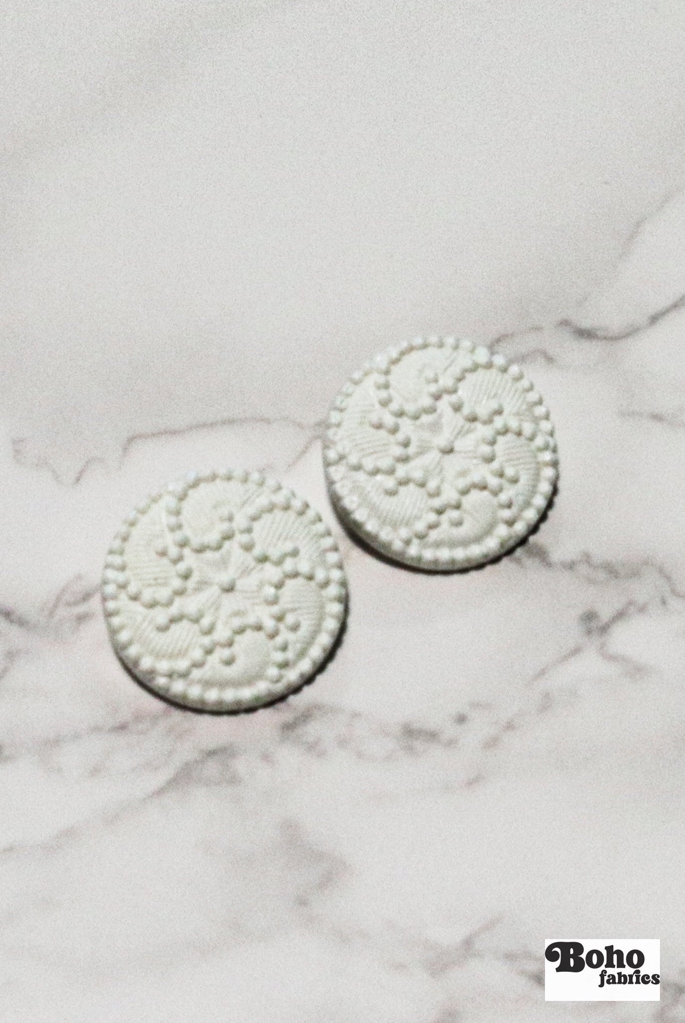 Ivory Victorian Revival Pinwheel Swirl Shank Buttons. Available in 15mm (24L), 18mm (28L), 20mm (32L), and 28mm (44L) - Boho Fabrics - Buttons & Snaps