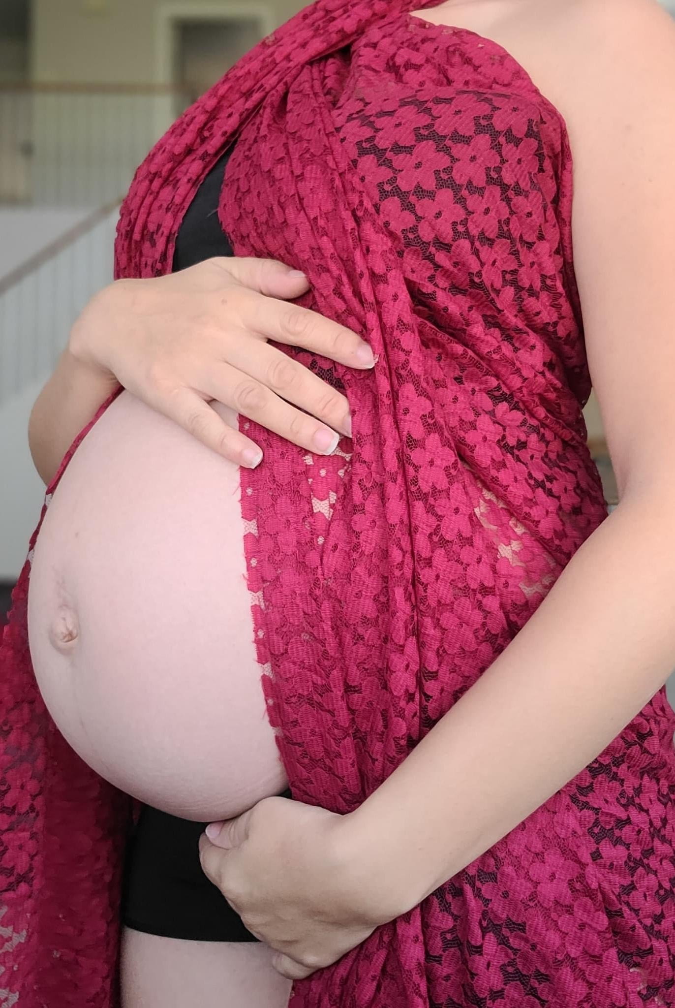 Pretty Little Daisies in Red. Stretch Lace Fabric. SL-128-RED - Boho Fabrics