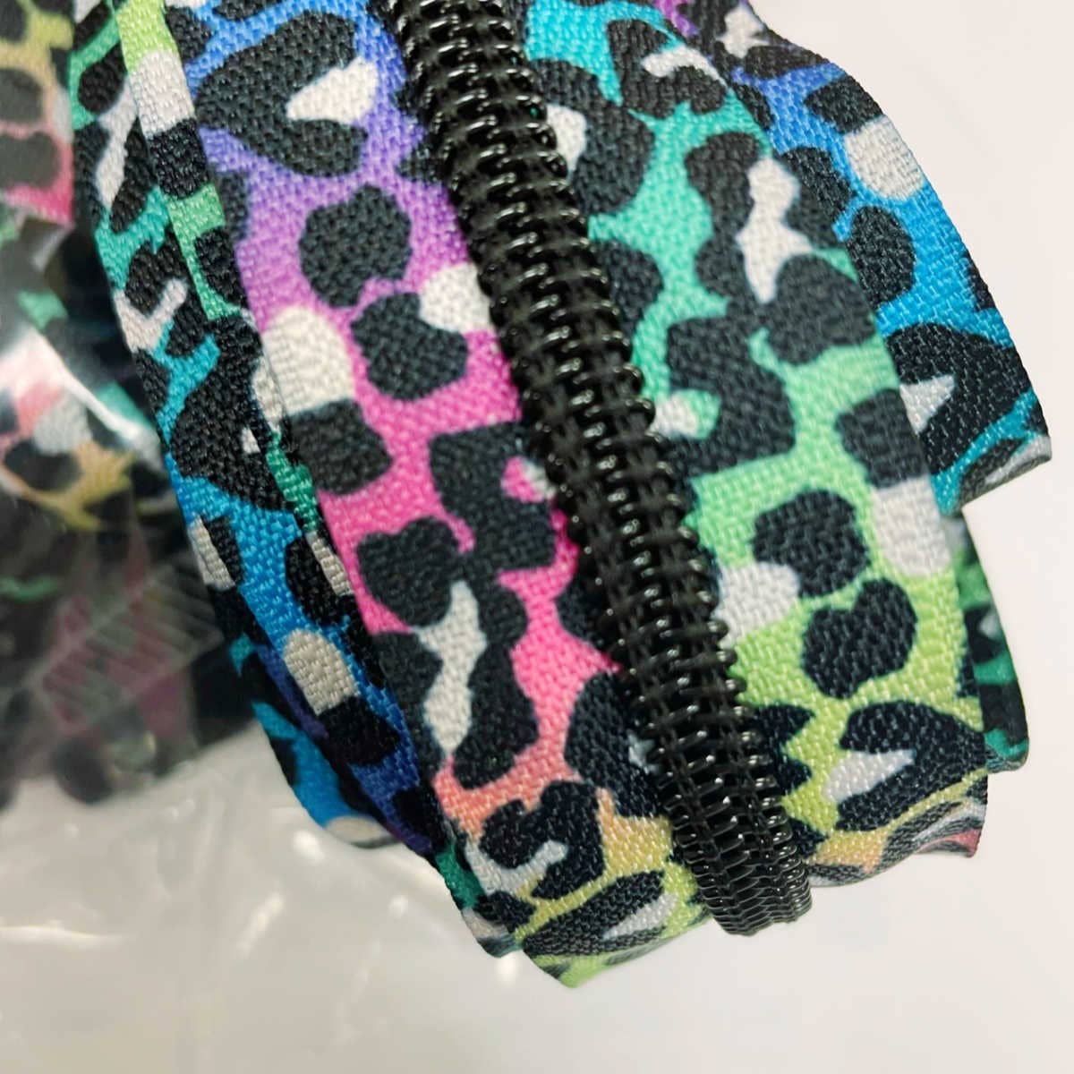 Rainbow Leopard Print Continuous Zipper Tape 3 Yards - Boho Fabrics - Zippers