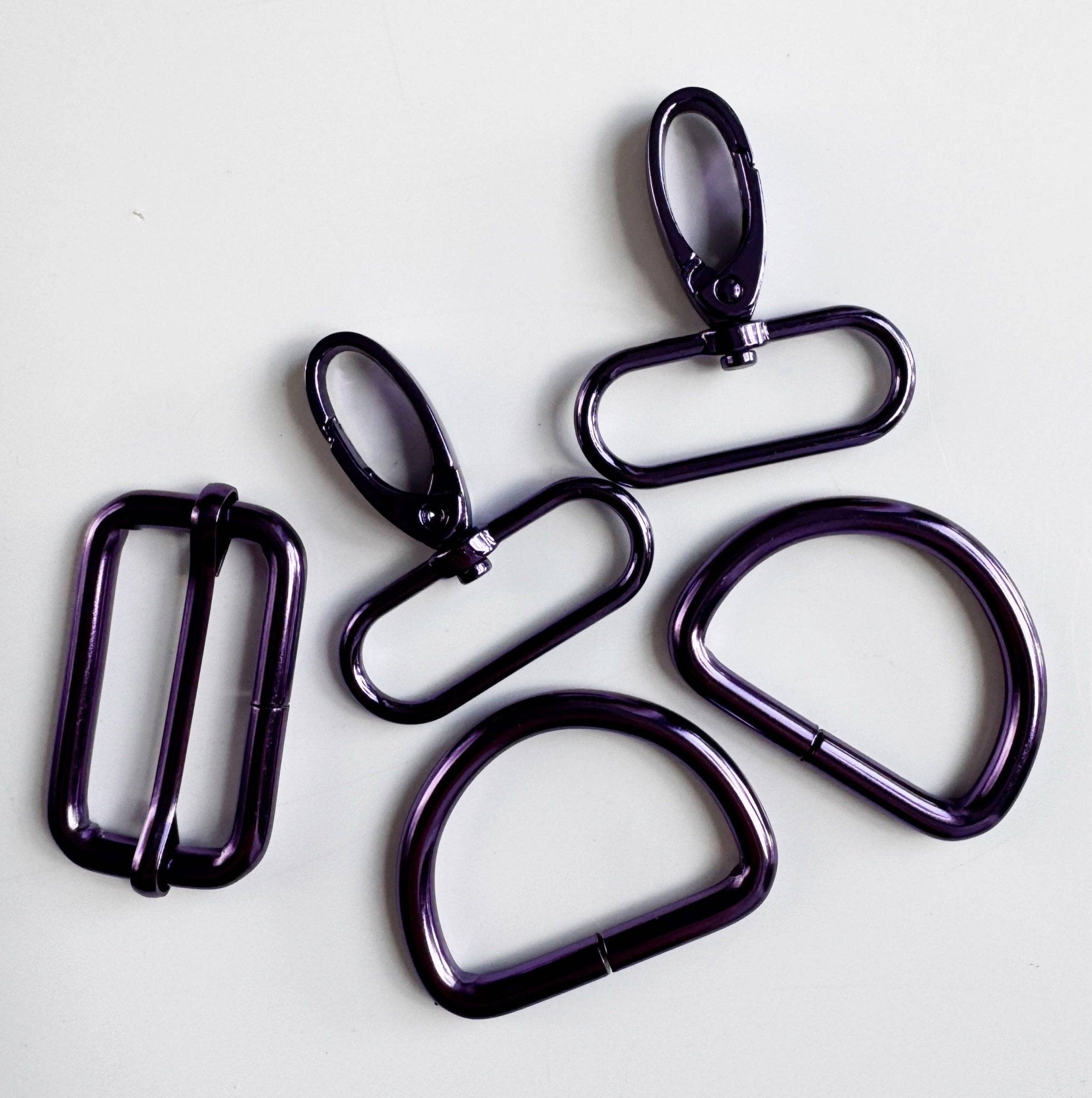 Sew Hungry Hippie 1.5 Inch Hardware Pack – Purple - Boho Fabrics - Bag Hardware