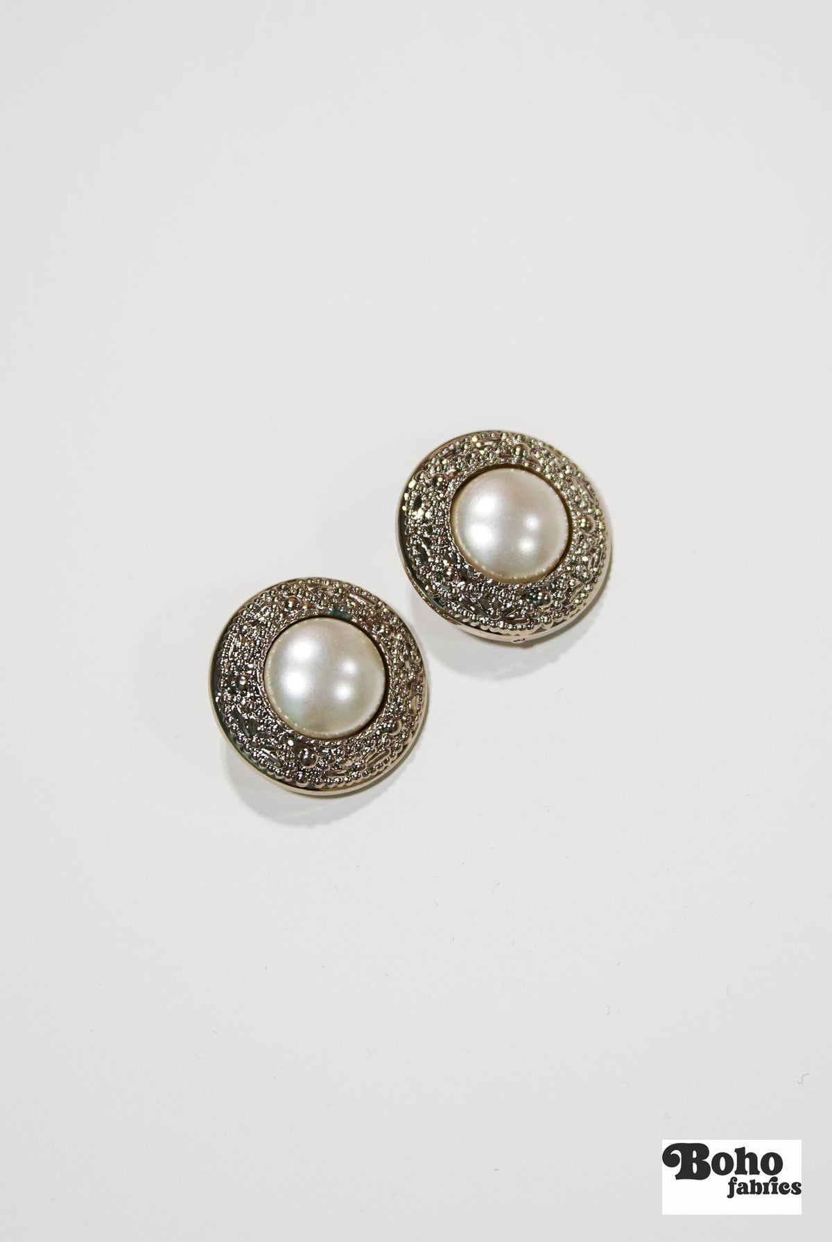 Silver Filigree Pearl Dome Plastic Shank Buttons. 24L (15mm / 5/8"), 40L (25mm / 1") - Boho Fabrics - Buttons & Snaps