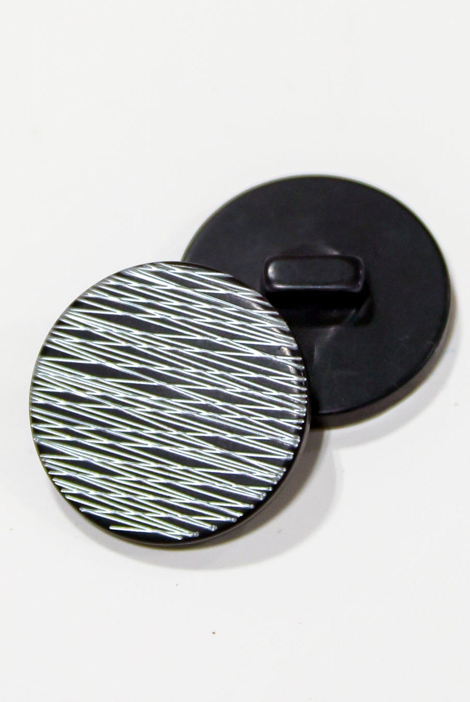Silver & Navy Plastic Shank Buttons. 24L (15mm / 5/8"), 28L (18mm / 11/16"), 34L (21mm 7/8"), 40L (25mm / 1") - Boho Fabrics - Buttons & Snaps