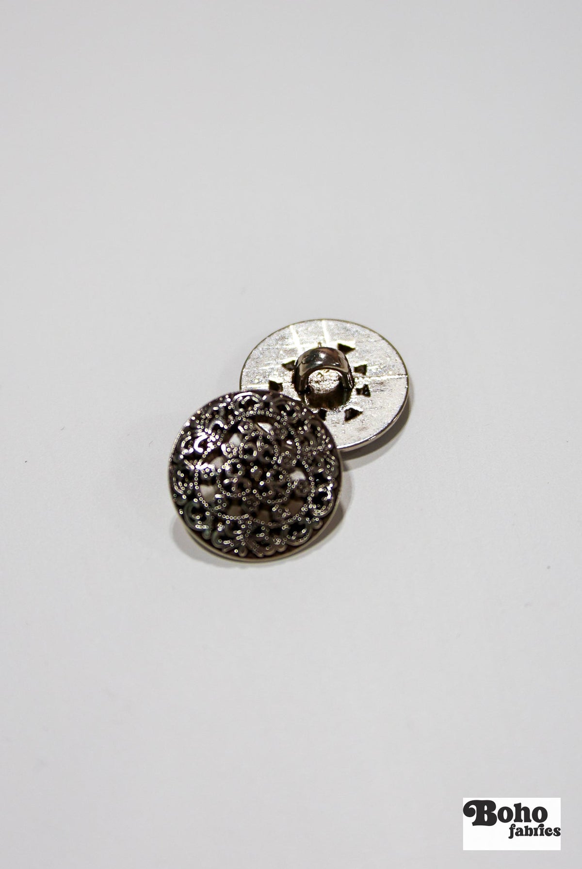 Silversmith Plastic Shank Buttons. 28L (18mm / 11/16"), 34L (21mm / 7/8") - Boho Fabrics - Buttons & Snaps