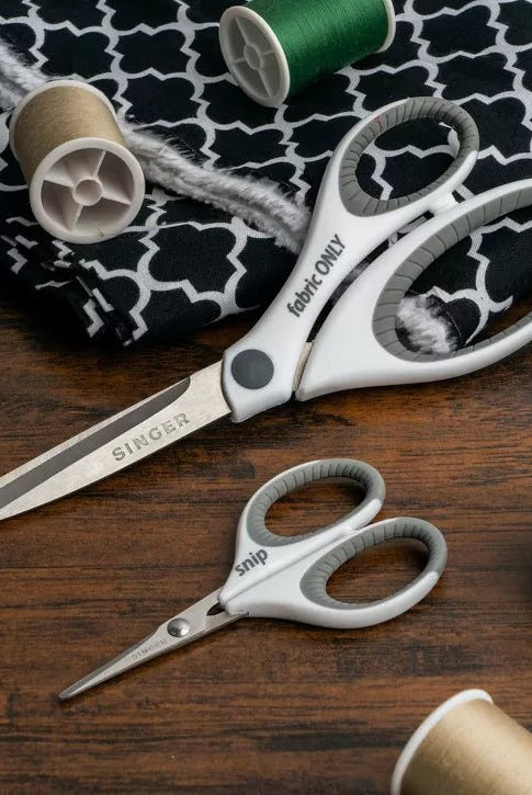 Singer Sewing Scissors Set 2/Pkg - 8.5" Fabric & 4" Mini Detail Scissors - Boho Fabrics - Cutting Supplies