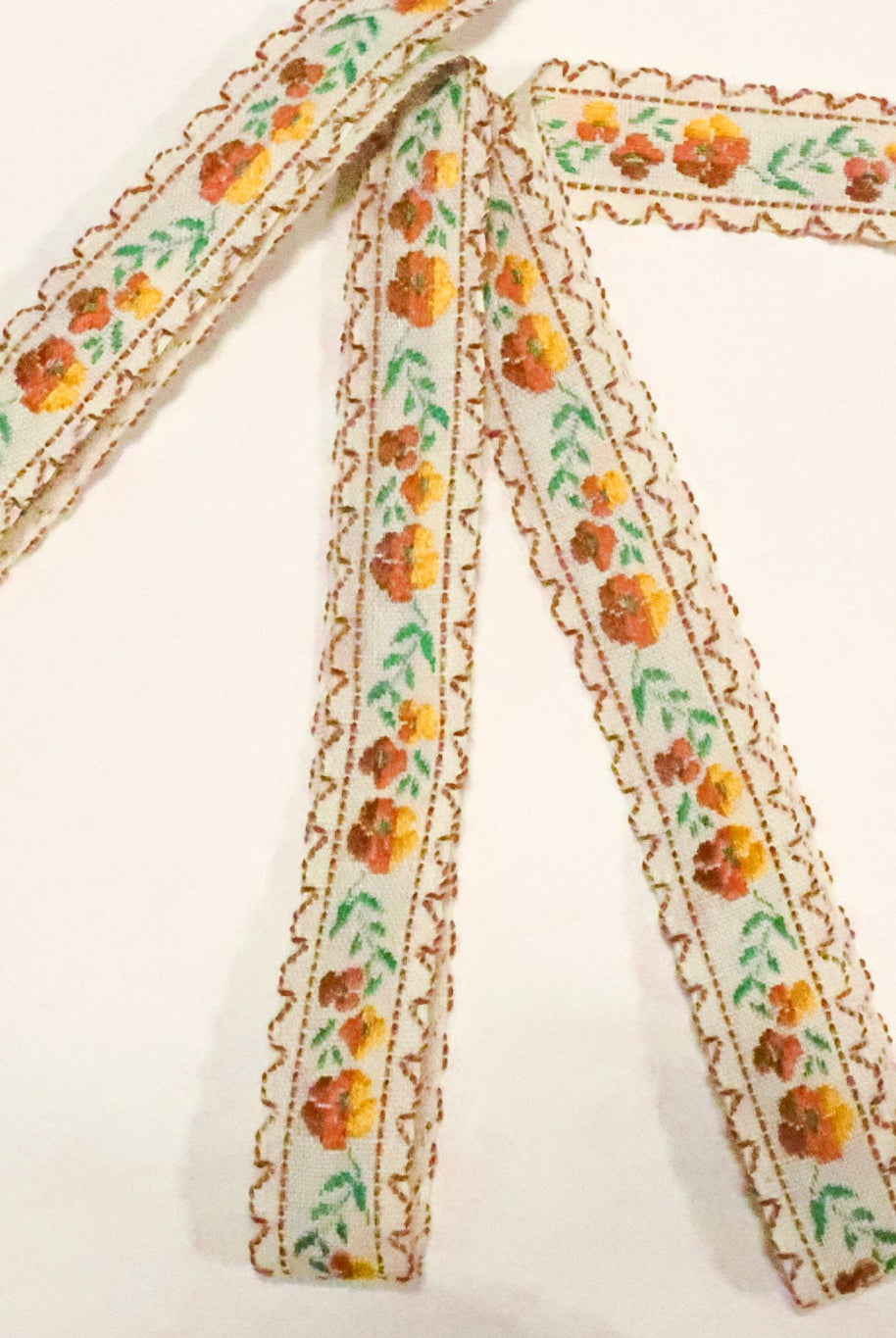 Spool of 400 Yards. Rose Chain in Harvest, 6/8" Vintage Jacquard Woven Trim, TRIM - 044 - Boho Fabrics - Trims