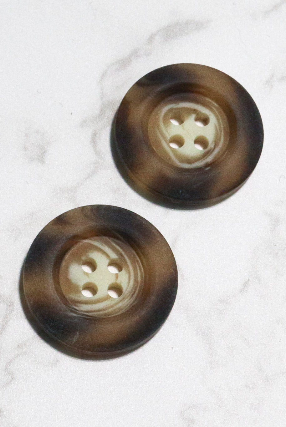Taupe Tortoiseshell Round Plastic Four Hole Buttons. Available in 23mm (36L) - Boho Fabrics - Buttons & Snaps