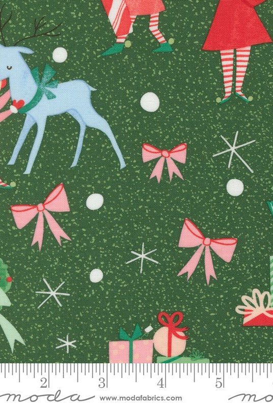 Tiny Christmas in Pine by Moda - 100% Cotton Quilting Fabric - 37131 19 - Boho Fabrics - Quilting Cotton, Woven