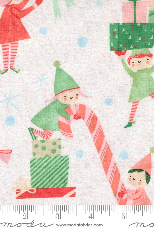 Tiny Christmas in Snow by Moda - 100% Cotton Quilting Fabric - 37131 11 - Boho Fabrics - Quilting Cotton, Woven