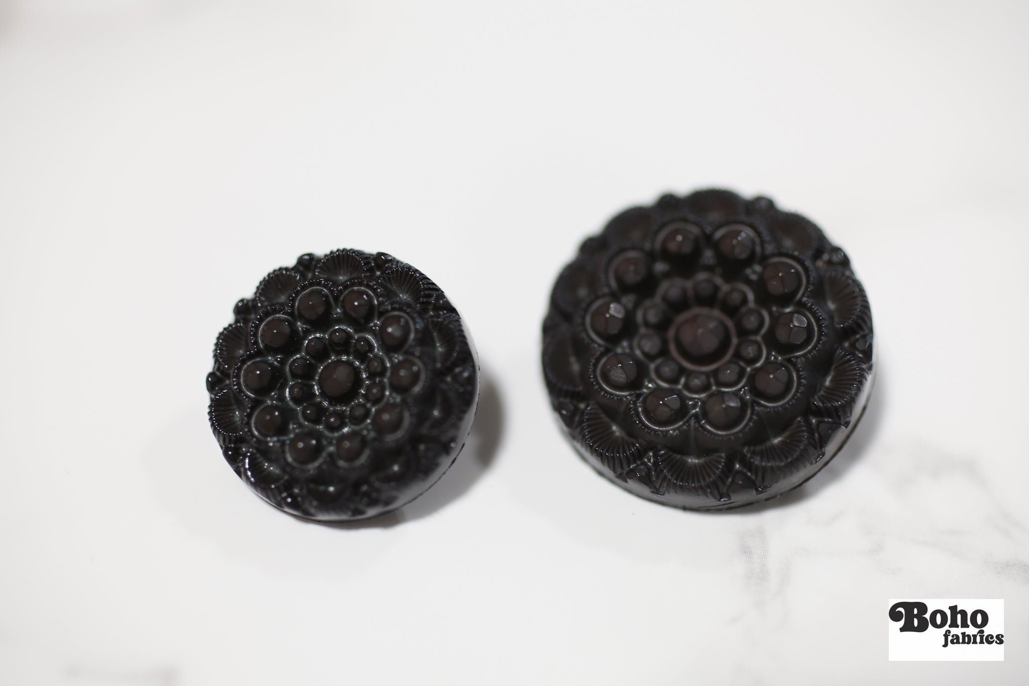 Vintage Inspired Dark Brown Rosette Button. Available in 20mm (32L), 25mm (40L) - Boho Fabrics - Buttons & Snaps