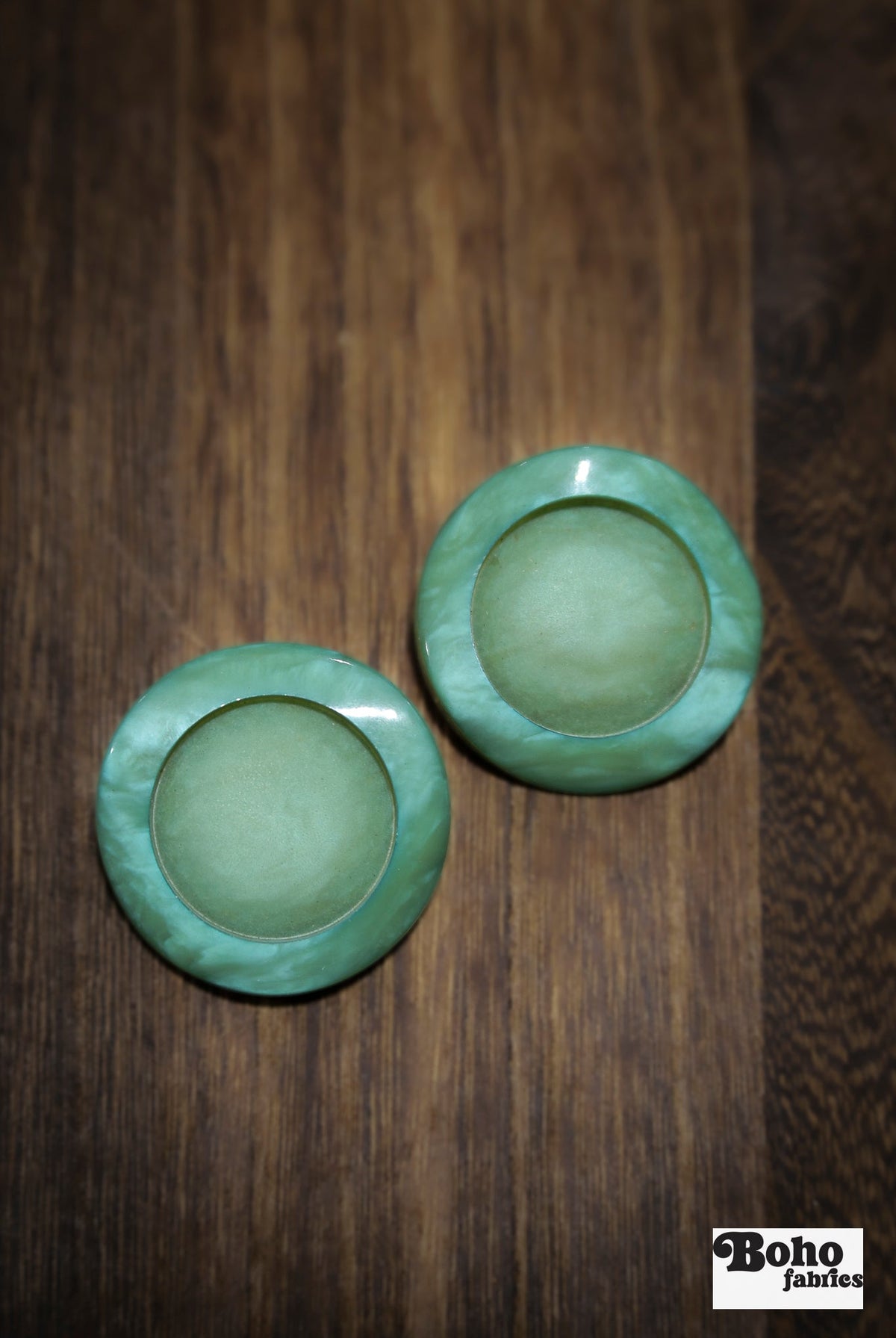 Vintage Light Green Concentric Circles Plastic Shank Buttons. 19mm, 30mm, 34mm - Boho Fabrics - Buttons & Snaps