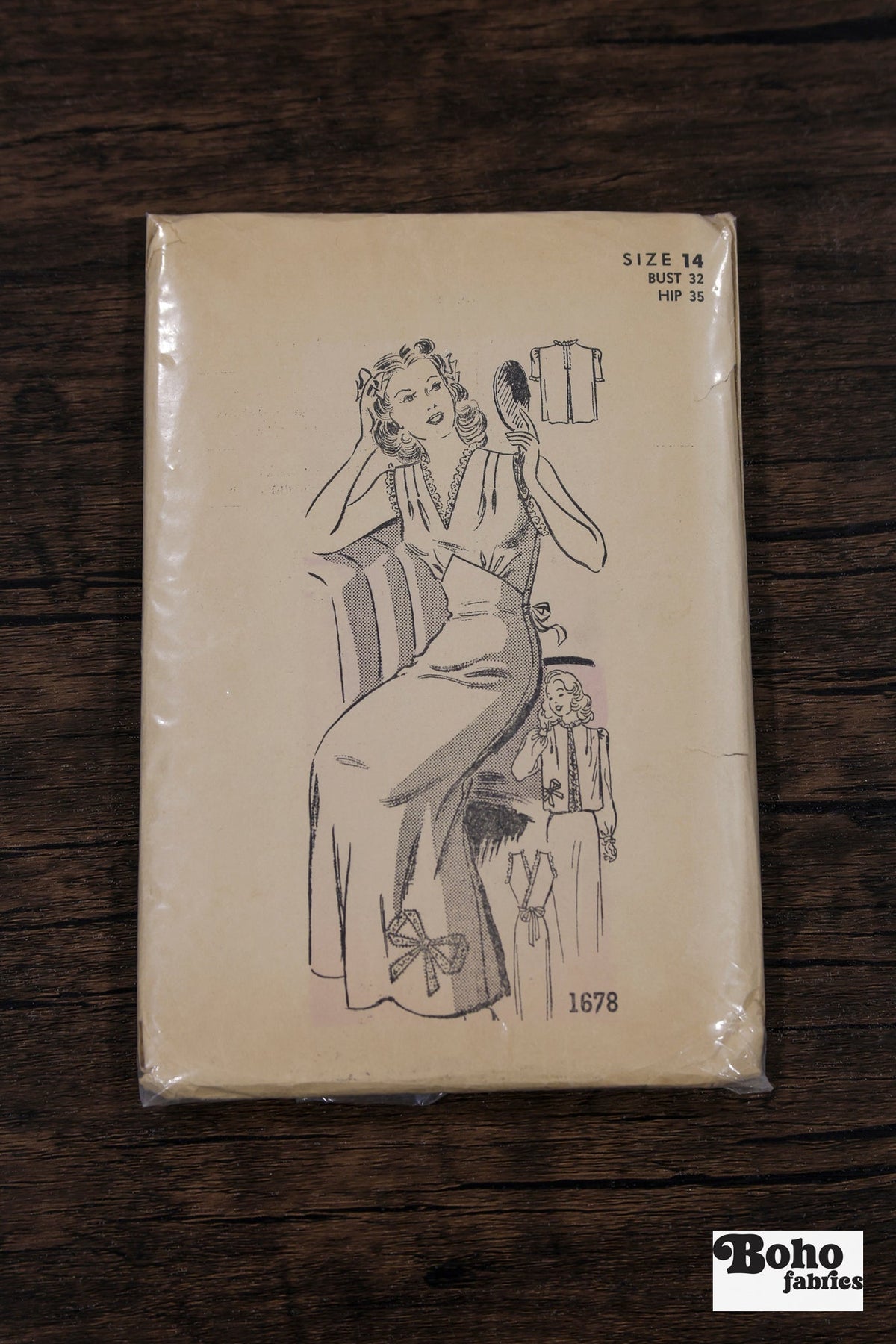 Vintage Sewing Pattern - 1940s - Hollywood 1678 - Glamour Nightgown & Housecoat | Bust 32 - Boho Fabrics - Sewing Patterns