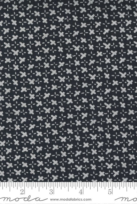 Whispers Metallic Black Silver 33552 15MS Moda 1 - Boho Fabrics - Quilting Cotton, Woven