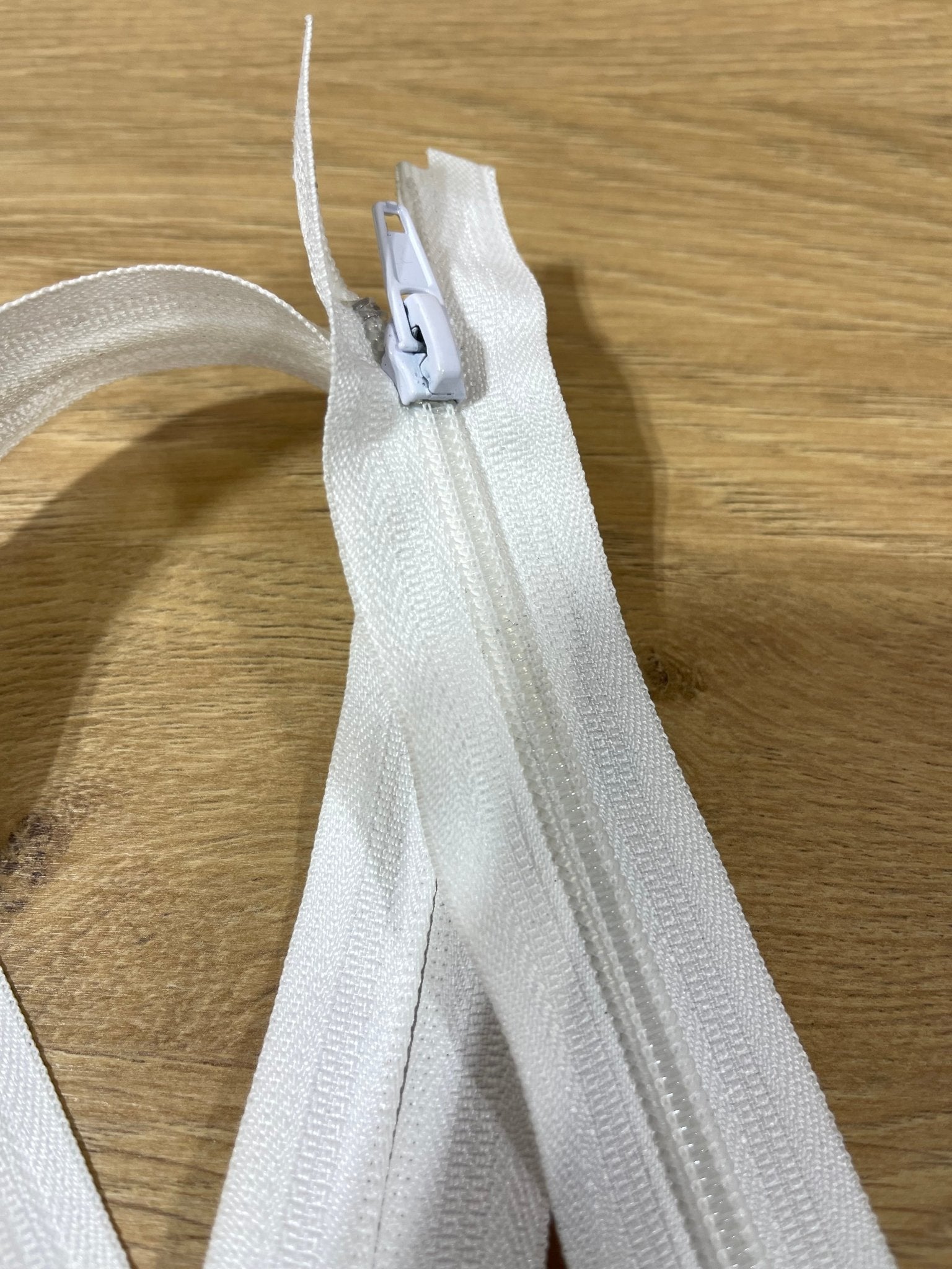 White Coil Separating Zipper - 40" 5 with Low - Profile White Pull (Deadstock) - Boho Fabrics - Zippers