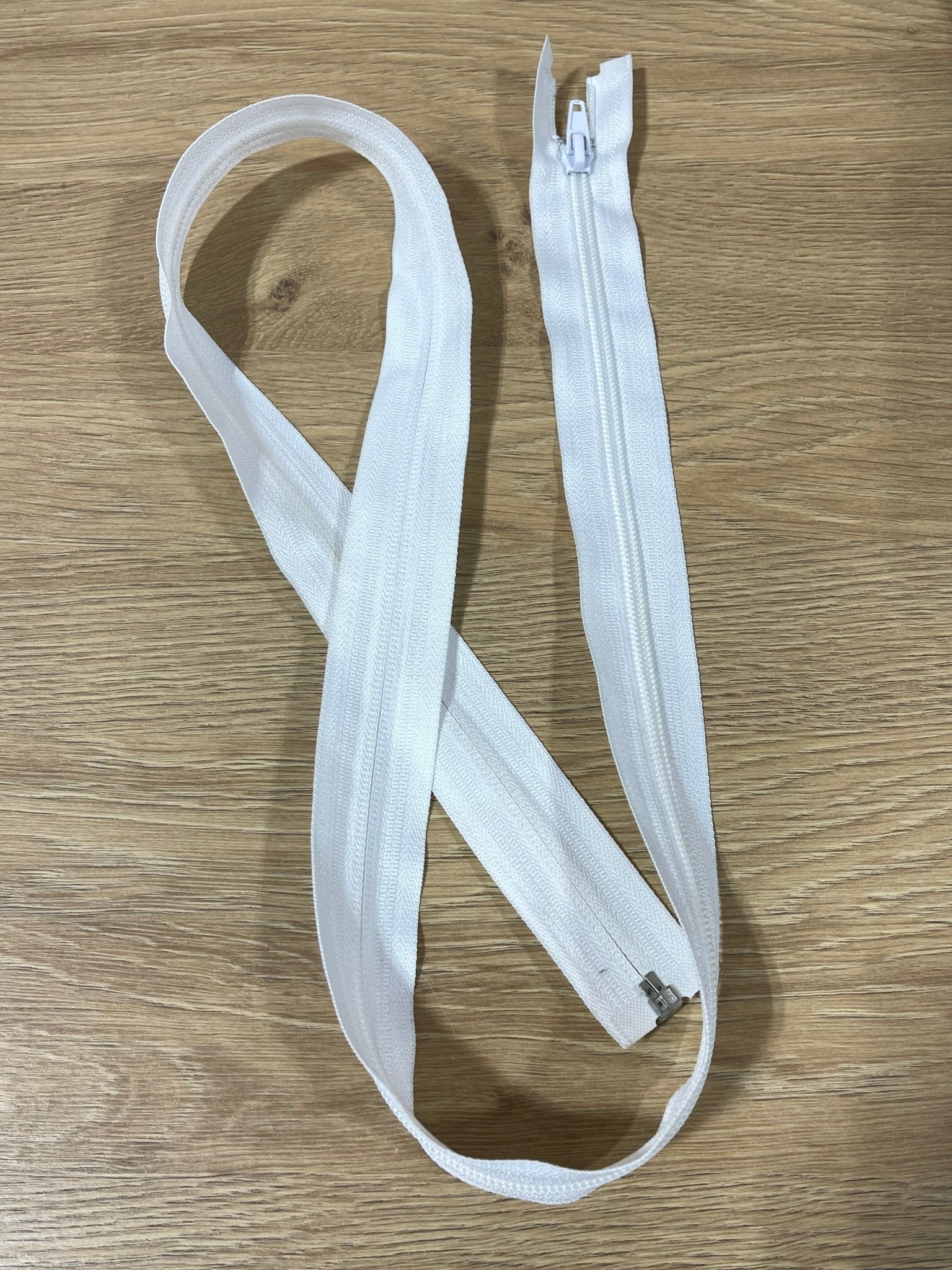 White Coil Separating Zipper - 40" 5 with Low - Profile White Pull (Deadstock) - Boho Fabrics - Zippers