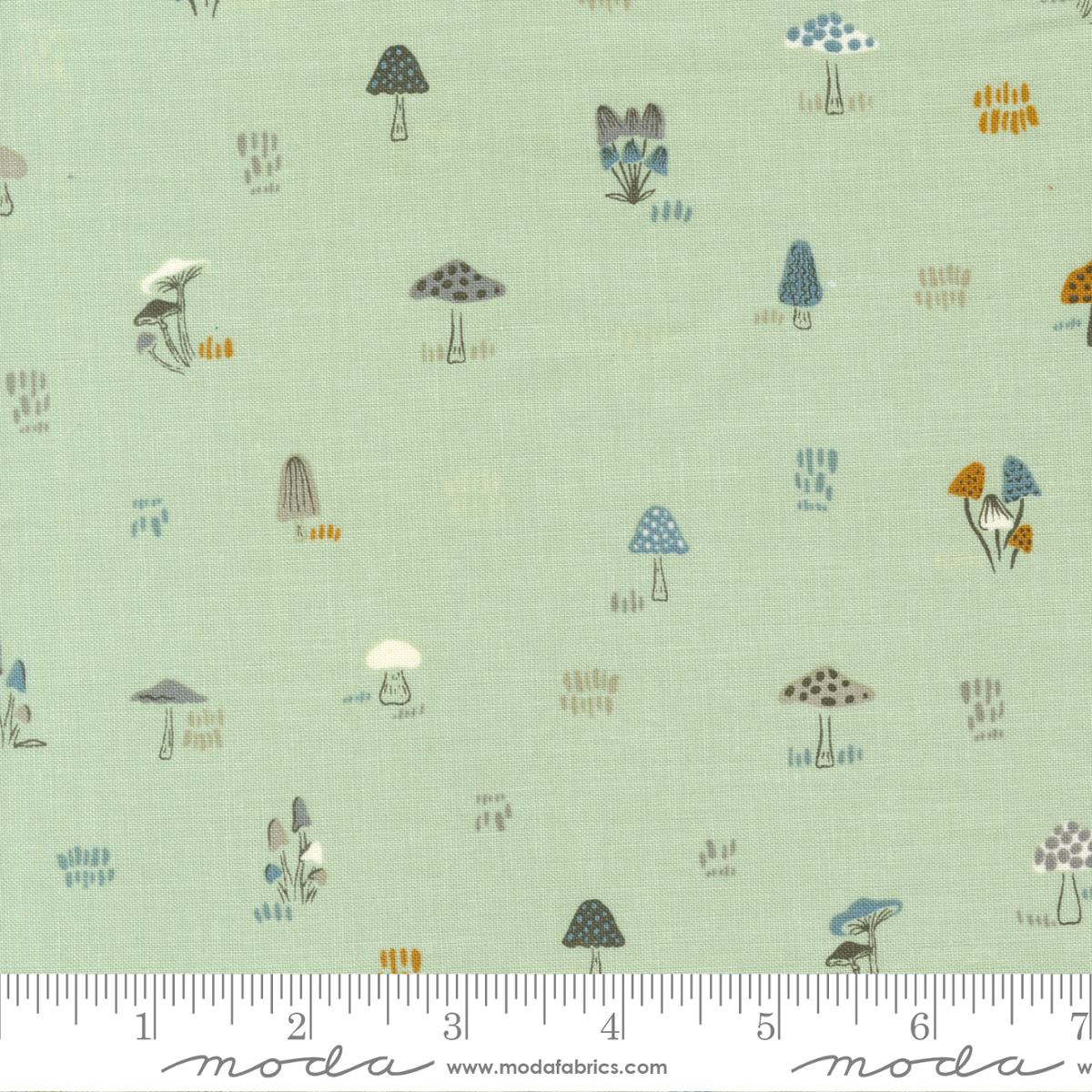 Woodland Wildflowers Pale Mint 45585 20 Moda 1 - Boho Fabrics - Quilting Cotton, Woven