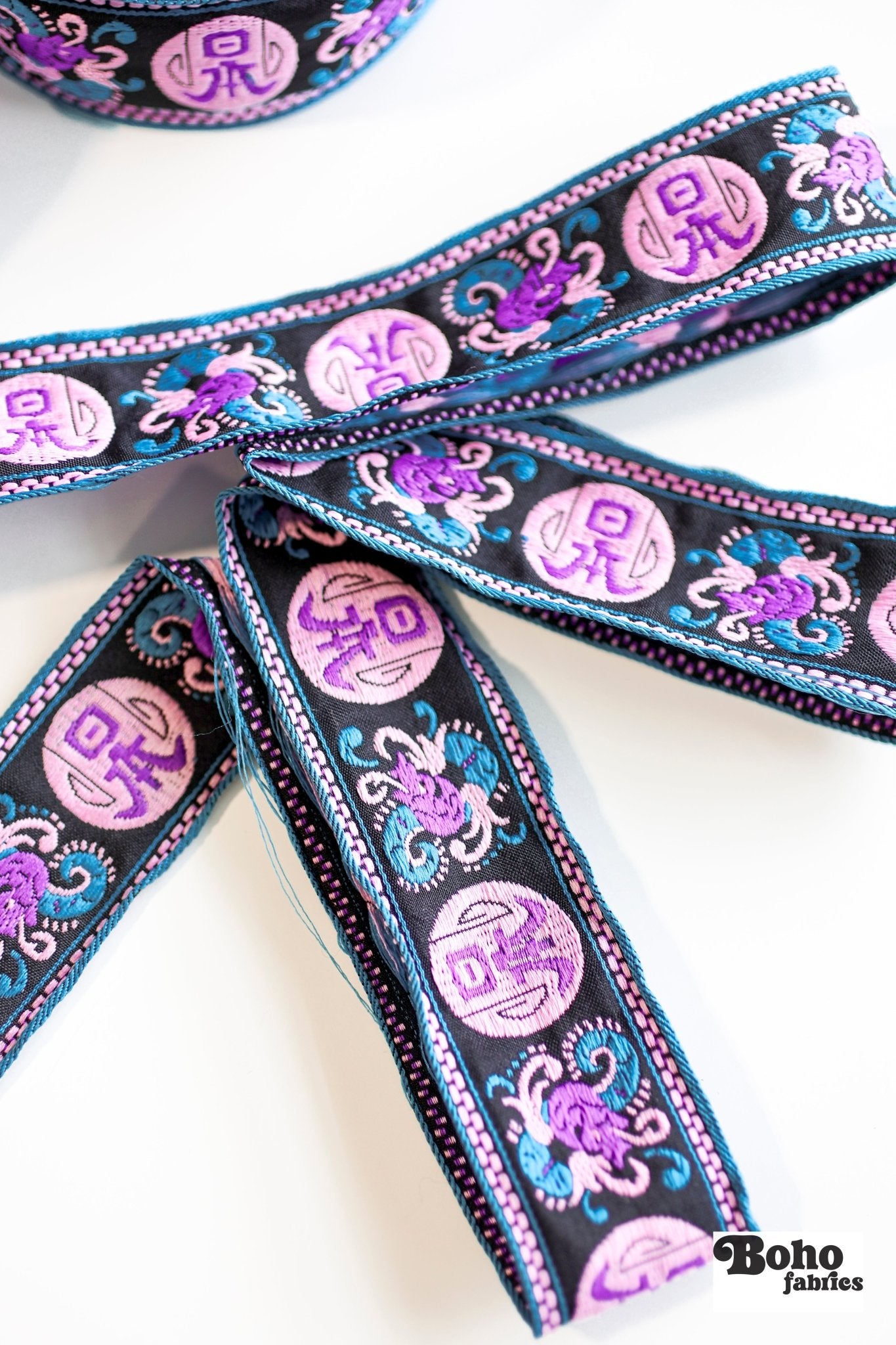 09/08/2025 Fabric Happy Hour, Vintage Trim Bundles! - Boho Fabrics - Trims