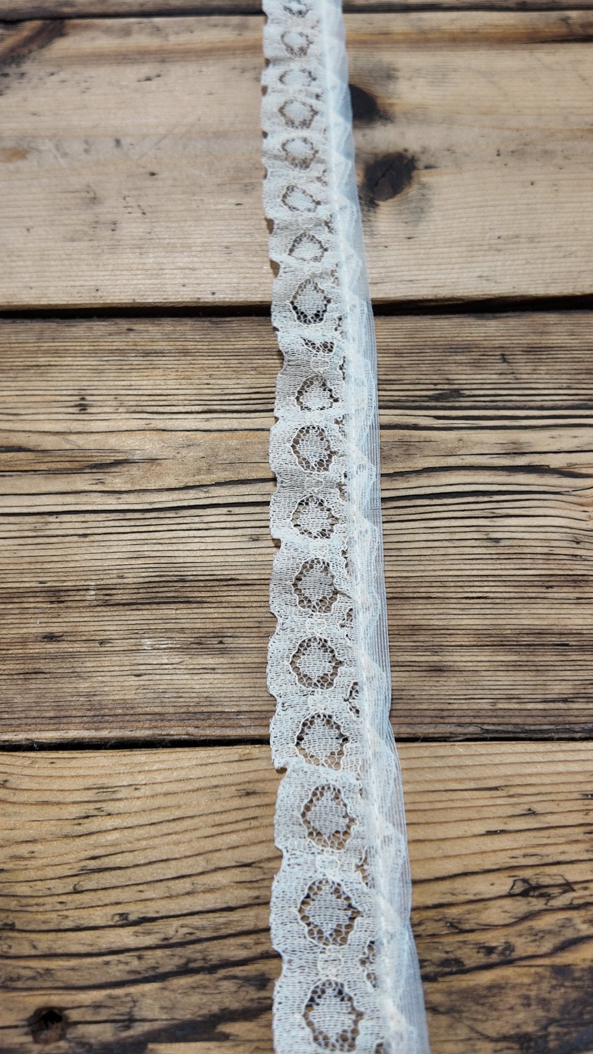 Adore Light Beige Vintage Lace Trim, 1” Sold by the Yard (Trim - 094) - Boho Fabrics - Trims