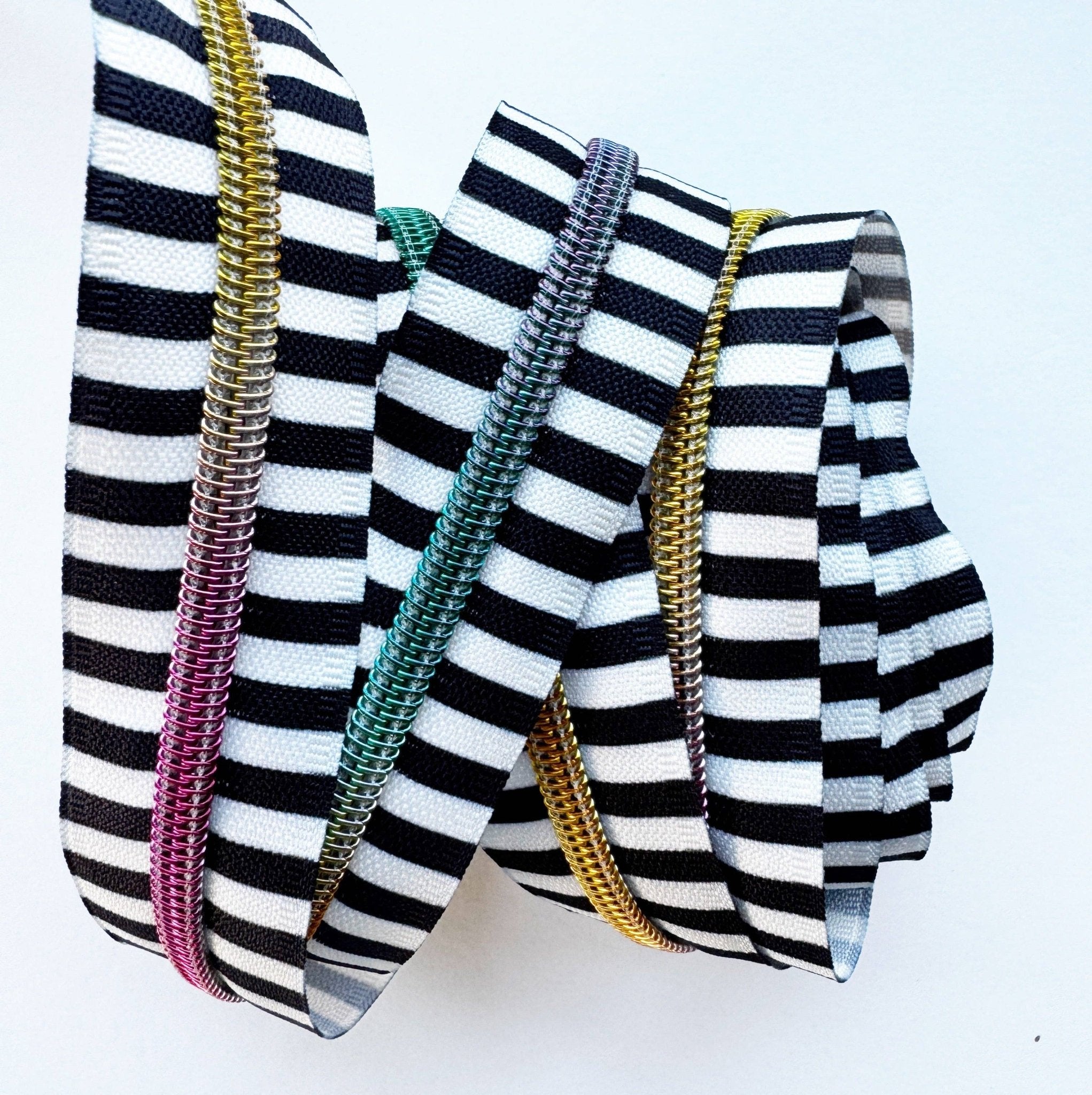 Big Stripe Zipper Tape 5 Nylon Zipper 3 Yards - Boho Fabrics - Zippers