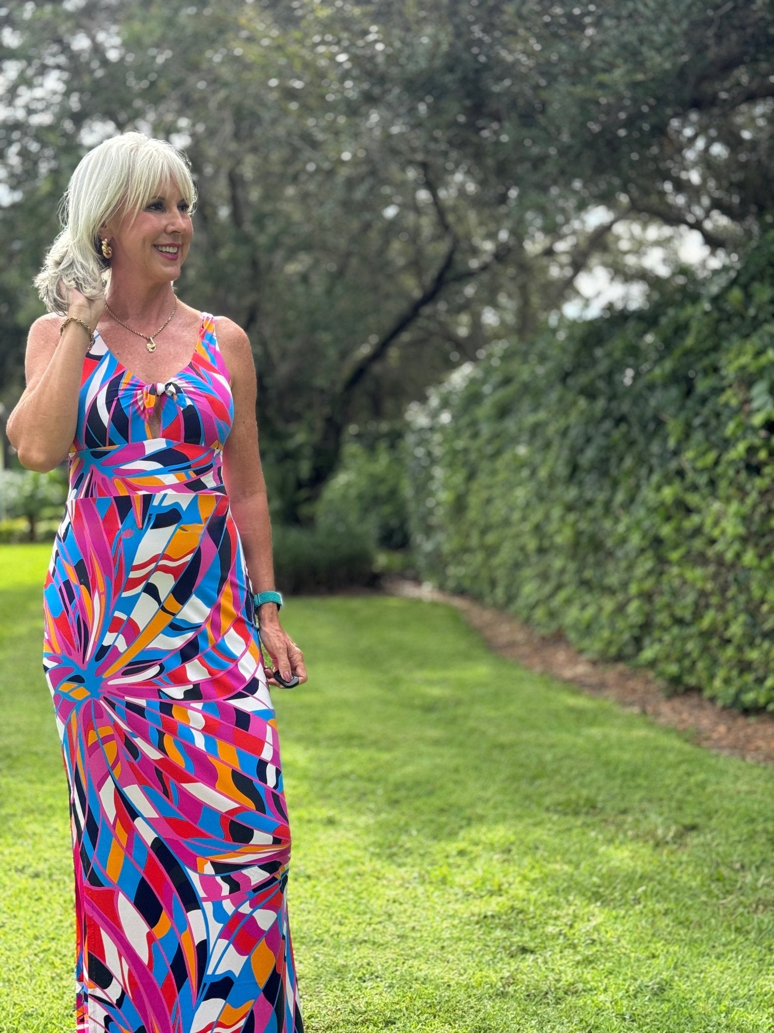 Bright Retro Sunburst, Athletic Printed Knit Fabric - Boho Fabrics - Athletic Knit Fabric