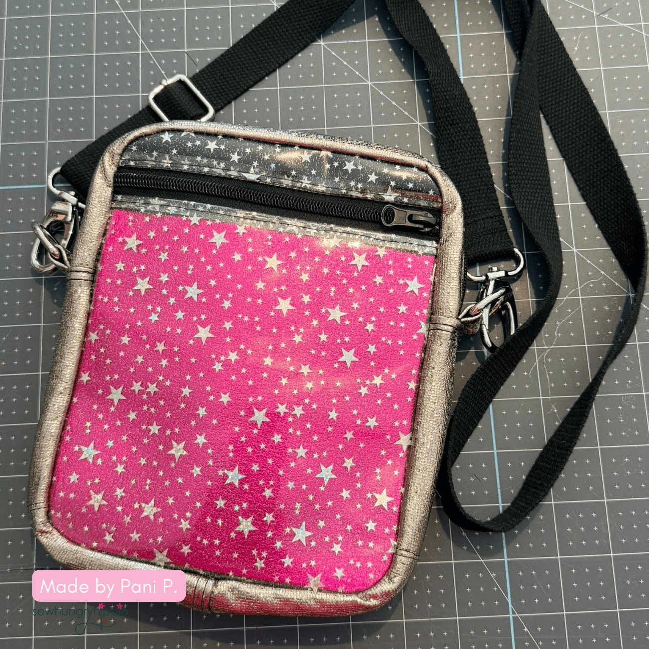 Clear Glitter Stars Vinyl 18" x 56" - Boho Fabrics - Vinyl Fabric