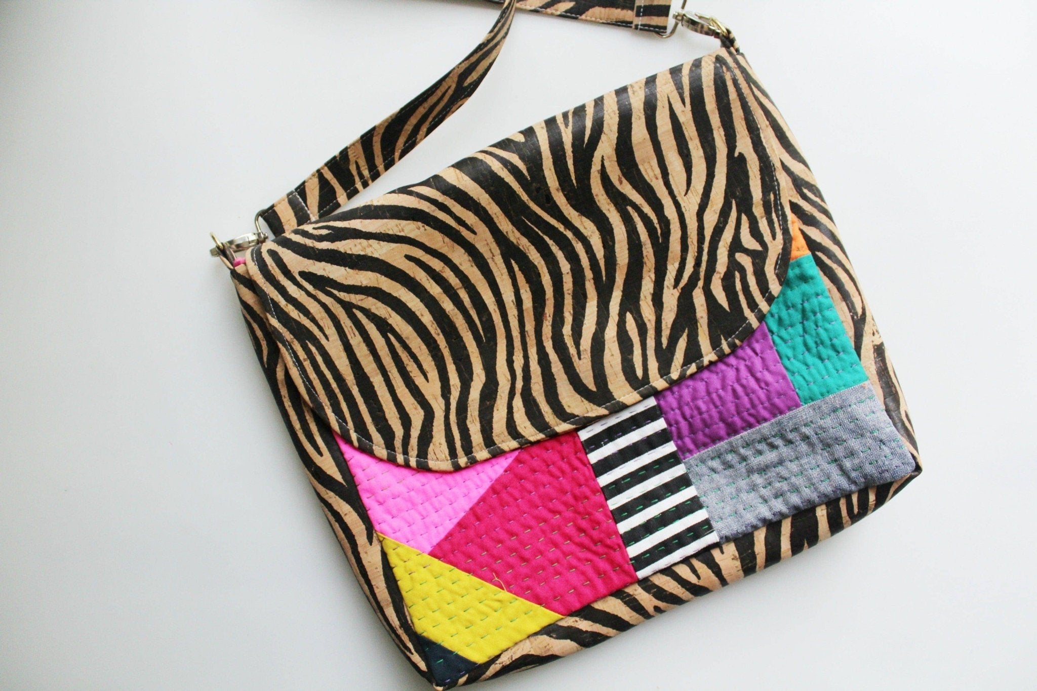 Coffee House Bag printed sewing pattern - Boho Fabrics - Sewing Patterns