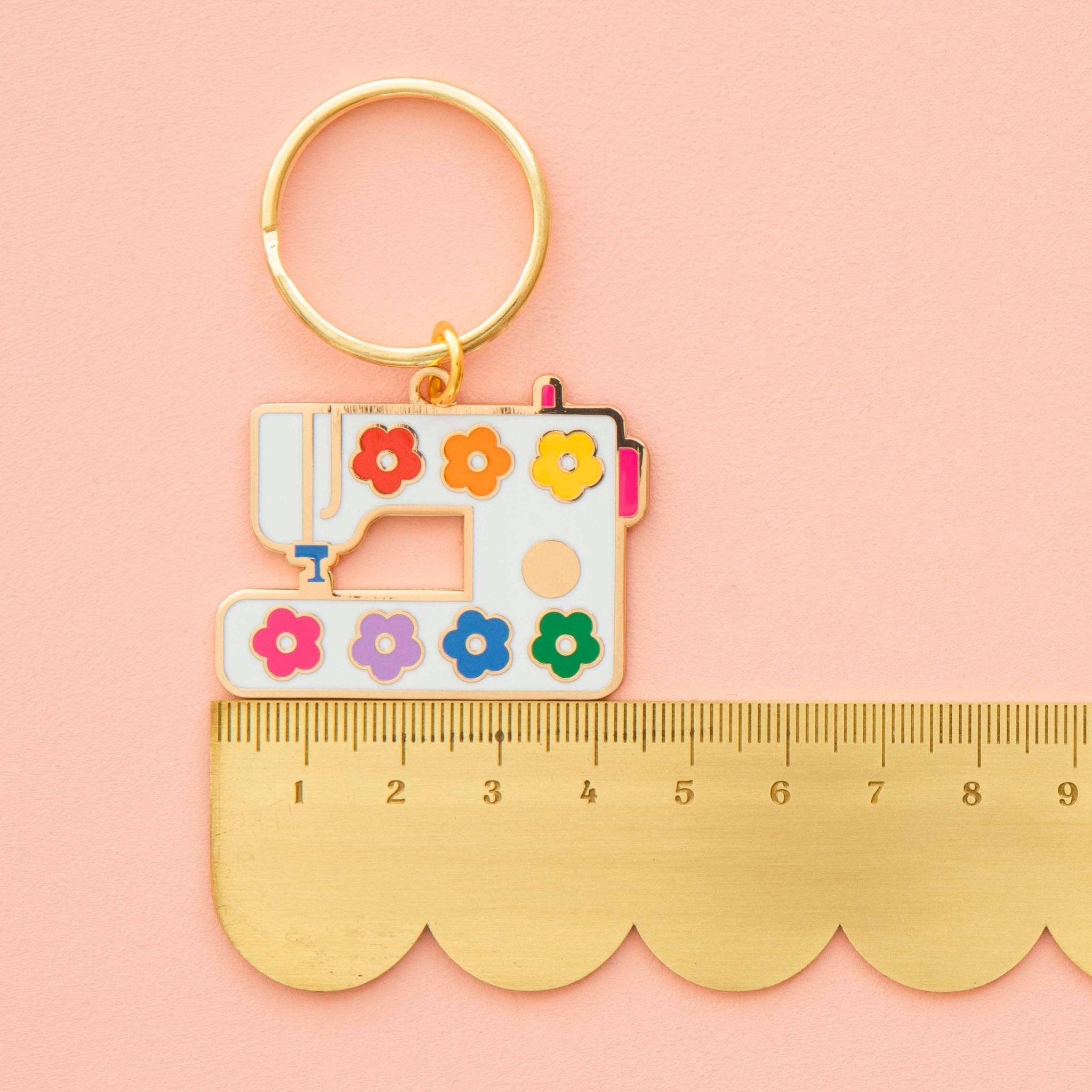 Daisy Sewing Machine Enamel Keychain - Bag Charm - Boho Fabrics - Accessories