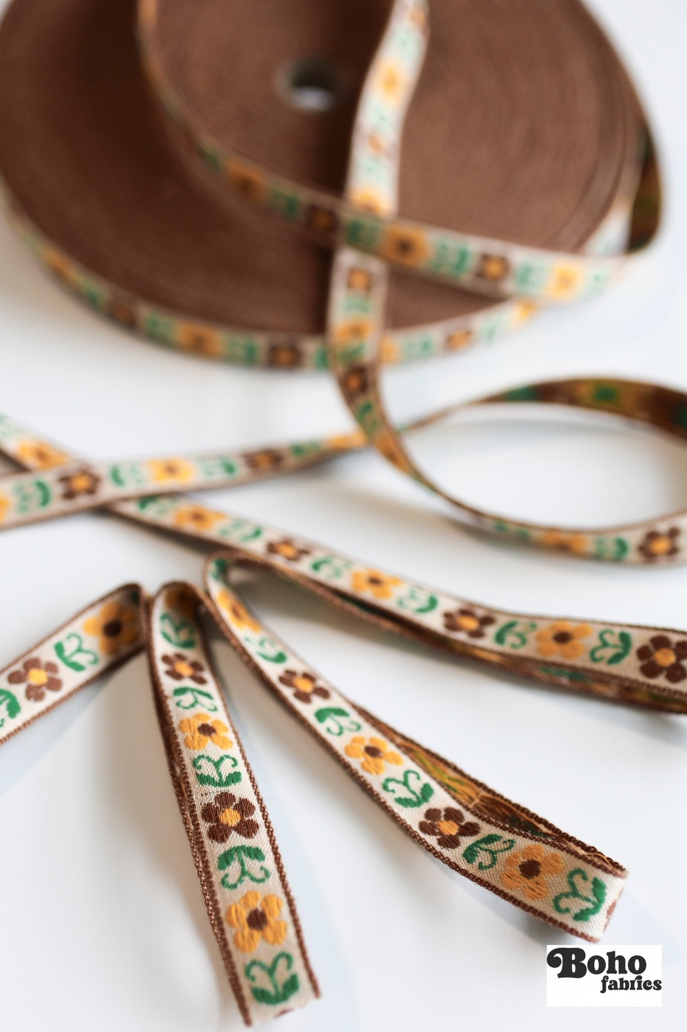 Fall Daisies in Brown, 9/16" Vintage Jacquard Woven Trim, TRIM - 035 - Boho Fabrics - Trims