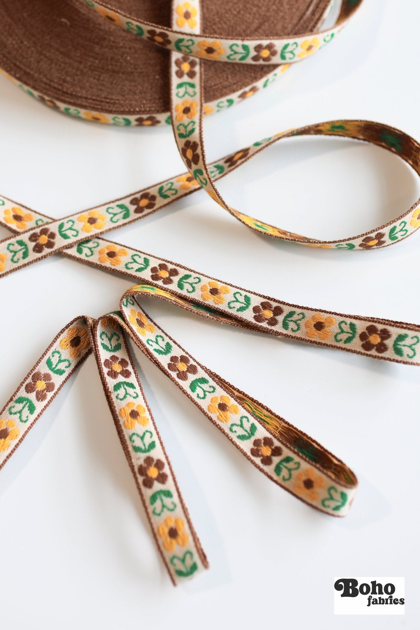 Fall Daisies in Brown, 9/16" Vintage Jacquard Woven Trim, TRIM - 035 - Boho Fabrics - Trims