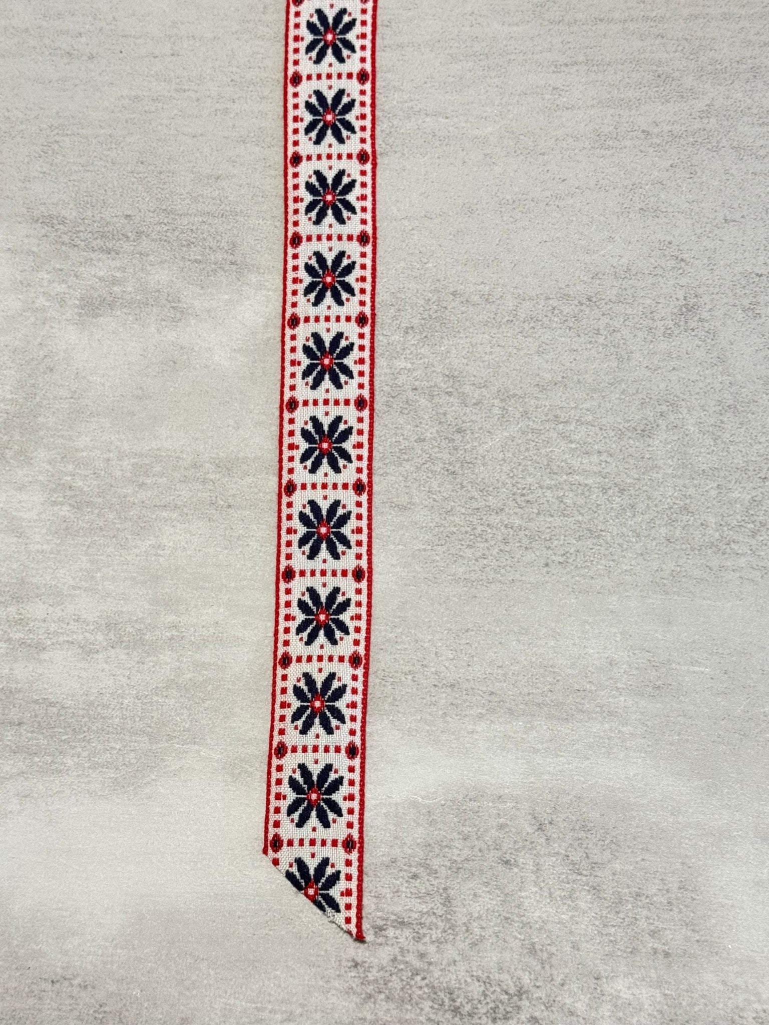 Flower Block in Red/Blue, 1” Vintage Jacquard Woven Trim. Trim - 168 - Boho Fabrics - Trims