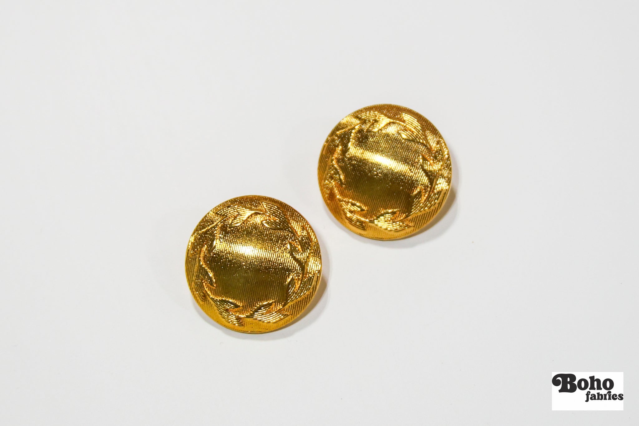 Gold Wreath Metal Shank Buttons. 24L (15mm / 5/8"), 30L (19mm / 3/4"), 36L (23mm / 7/8") - Boho Fabrics - Buttons & Snaps