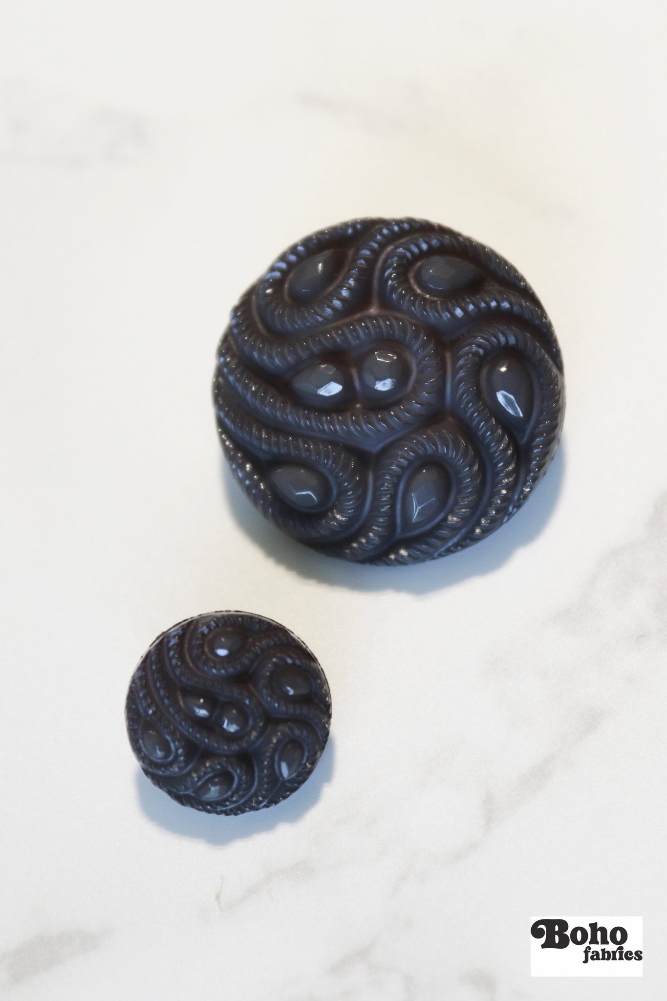 Gray Paisley Faceted, Plastic Shank Buttons. Available in 15mm (24L) and 28mm (44L) - Boho Fabrics - Buttons & Snaps