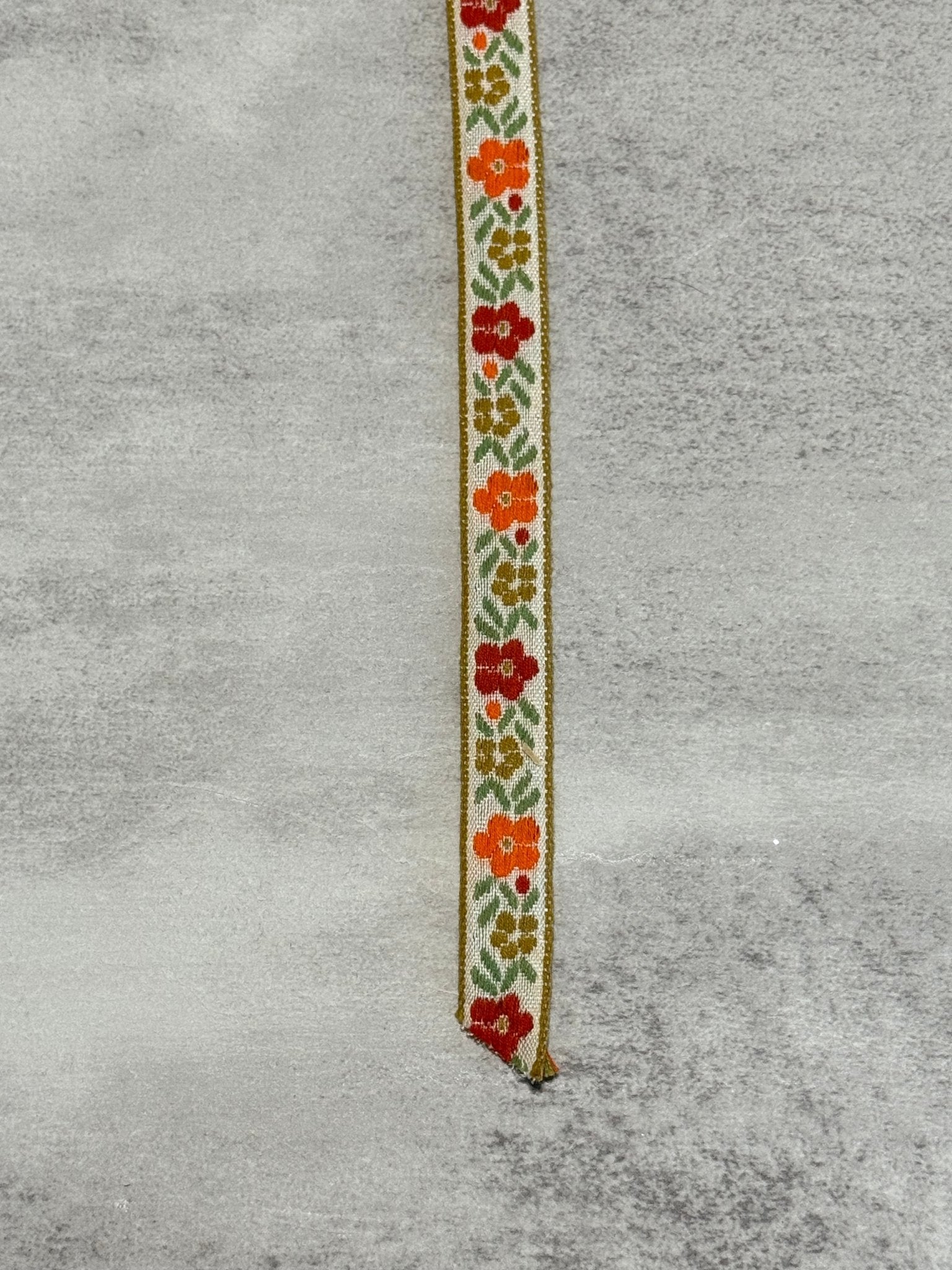 Heirloom Daisy, Vintage Floral Ribbon, 5/8" TRIM - 173 - Boho Fabrics - Trims