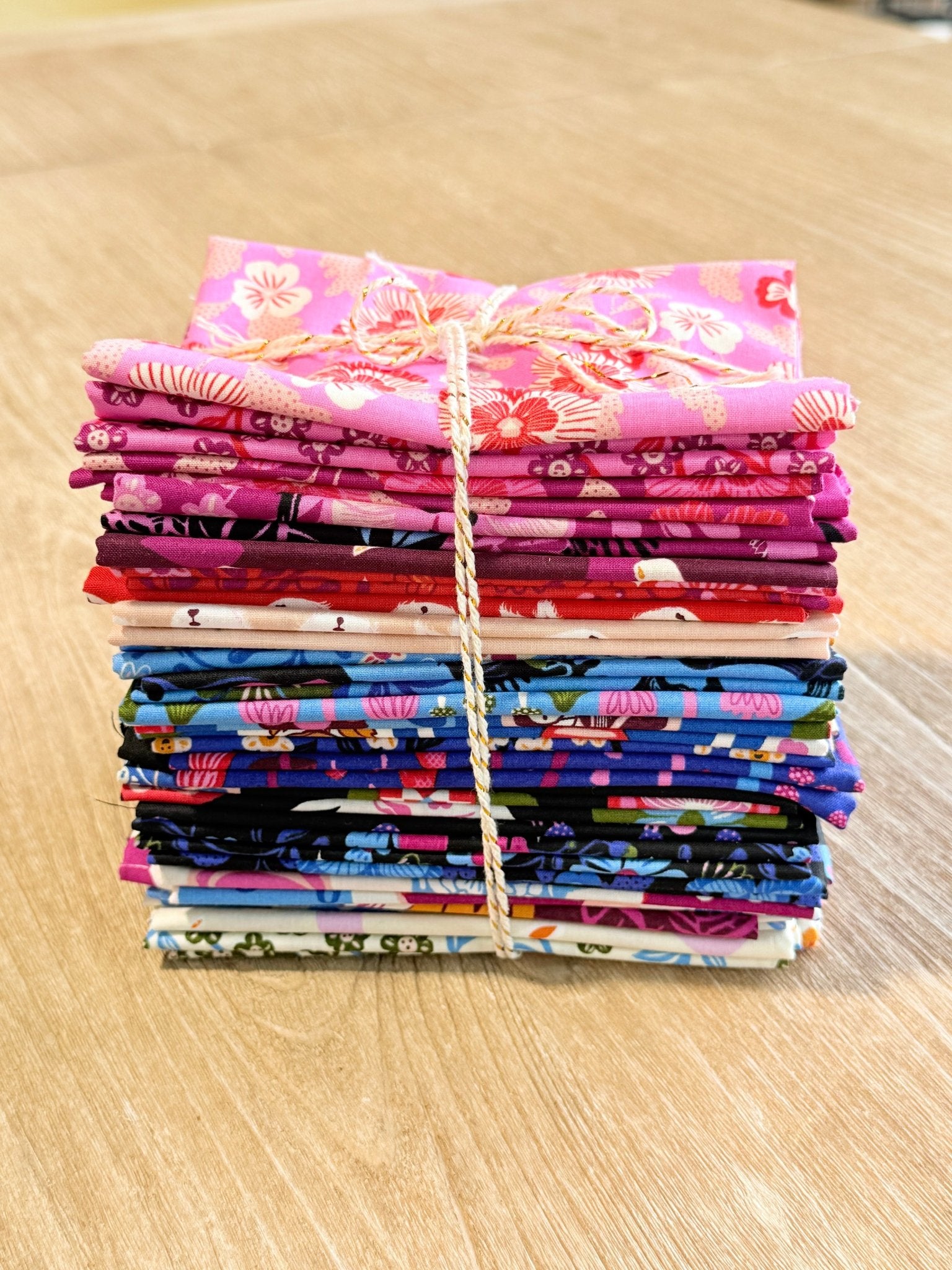 Hello Alice, FULL YARD Bundle – Sarah Watts for Ruby Star Society – 28 Fabrics (NO PANEL) - Boho Fabrics - Quilting Cotton, Woven