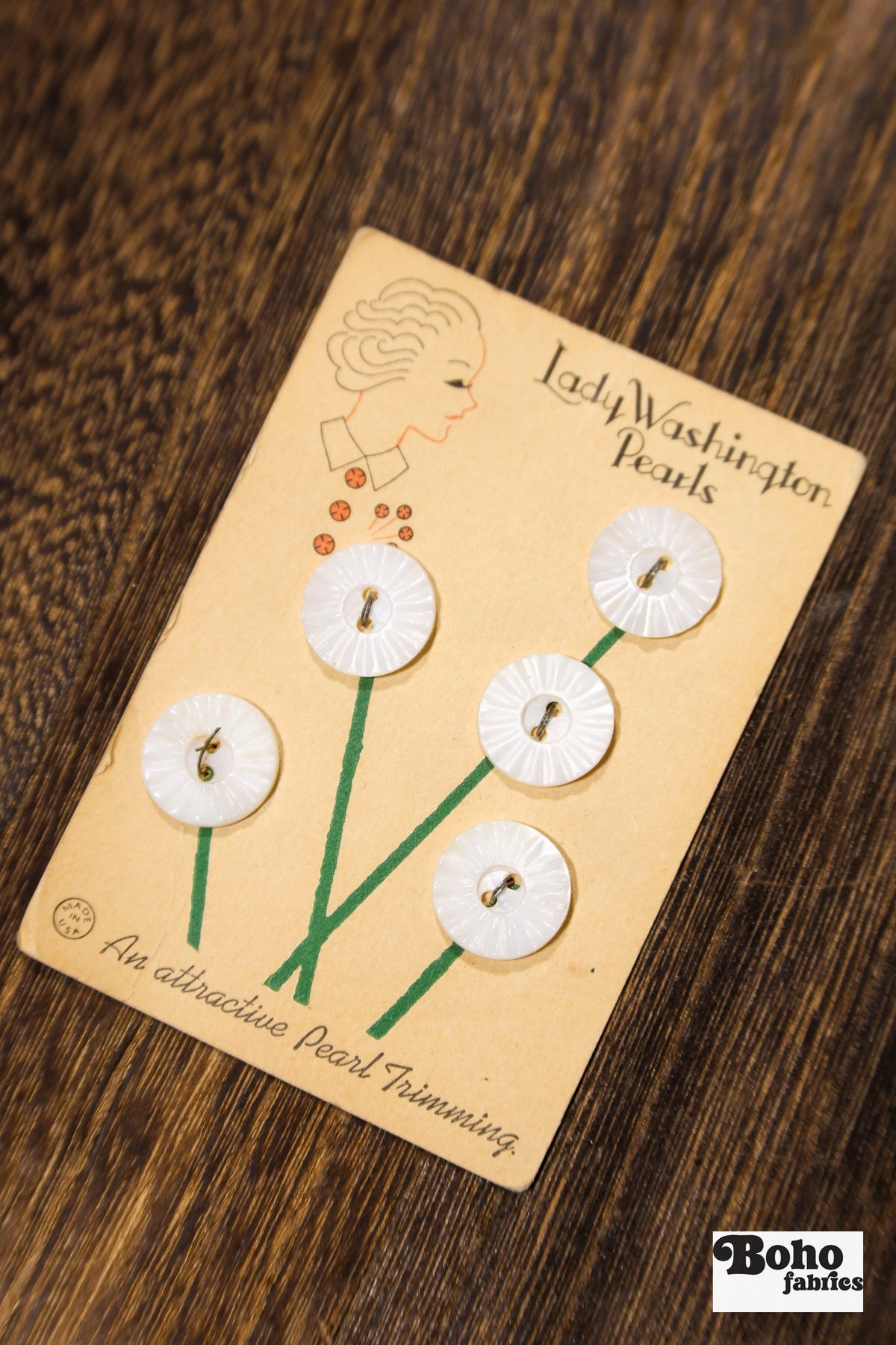Lady Washington Vintage Mother of Pearl Button Card — 15mm White Buttons, Flower Bouquet Card, 1920's-1930's - Boho Fabrics - Buttons & Snaps