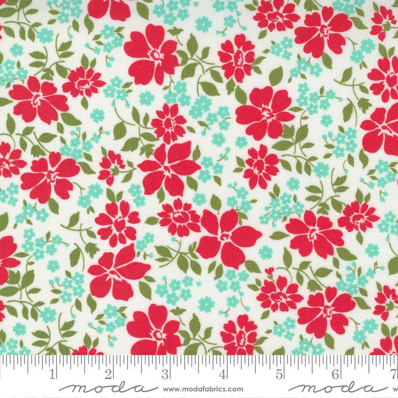 Merry Little Christmas in Cream Multi by Moda - 100% Cotton Quilting Fabric - 55243 19 - Boho Fabrics - Quilting Cotton, Woven