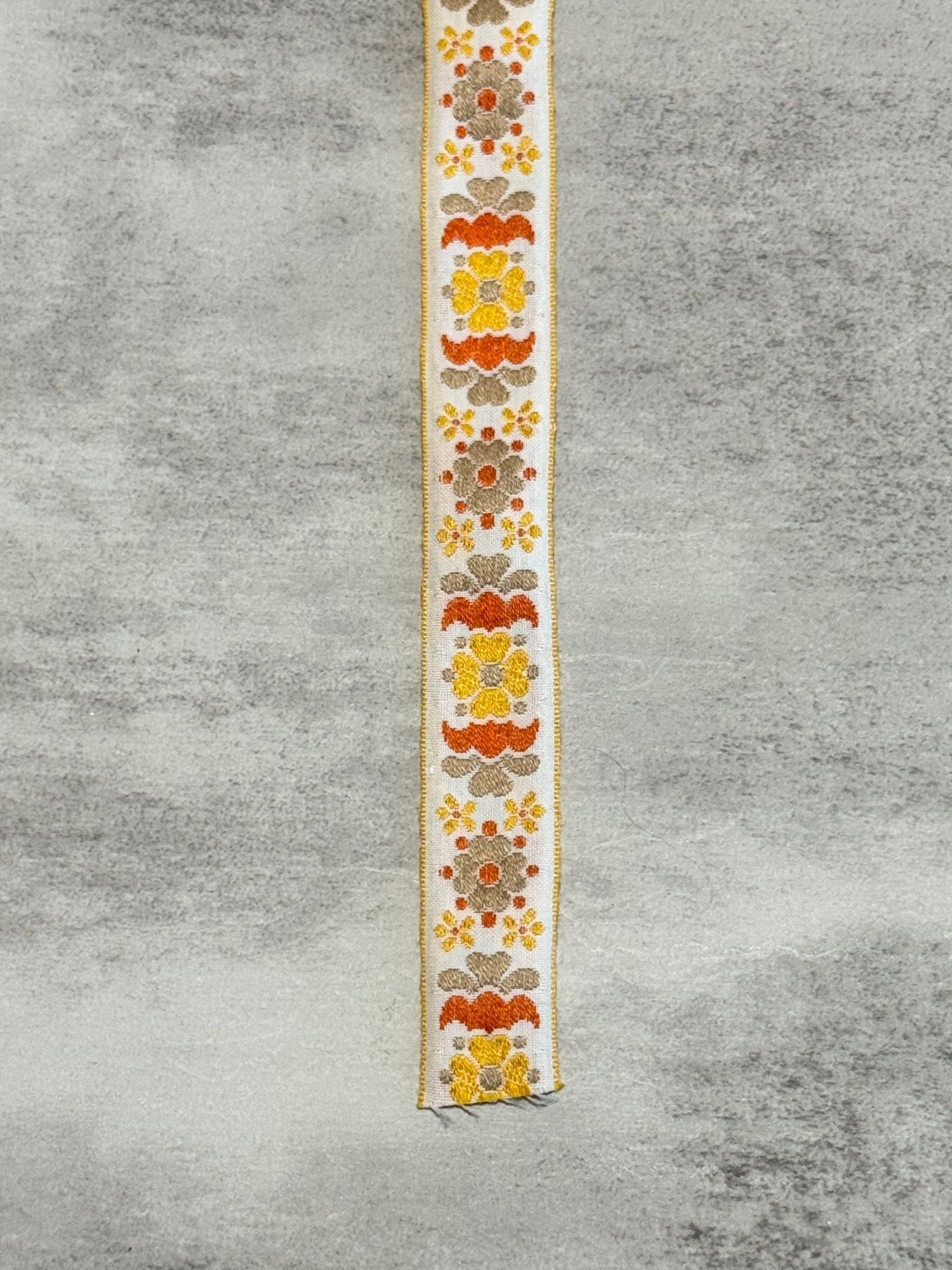 Metallic Crescent Florals, 0.875” Vintage Jacquard Woven Trim. Trim - 169 - Boho Fabrics - Trims